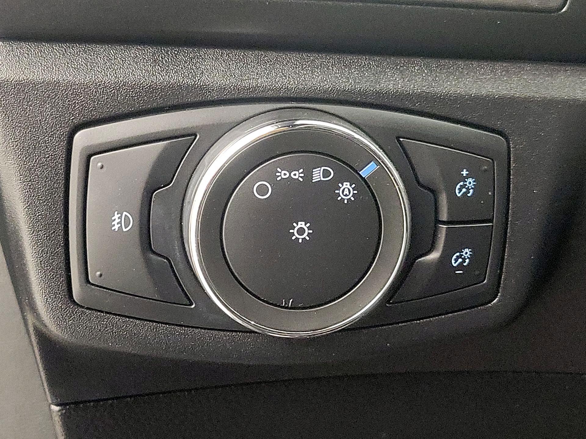 Thumbnail: 2017 Ford Fusion - 13