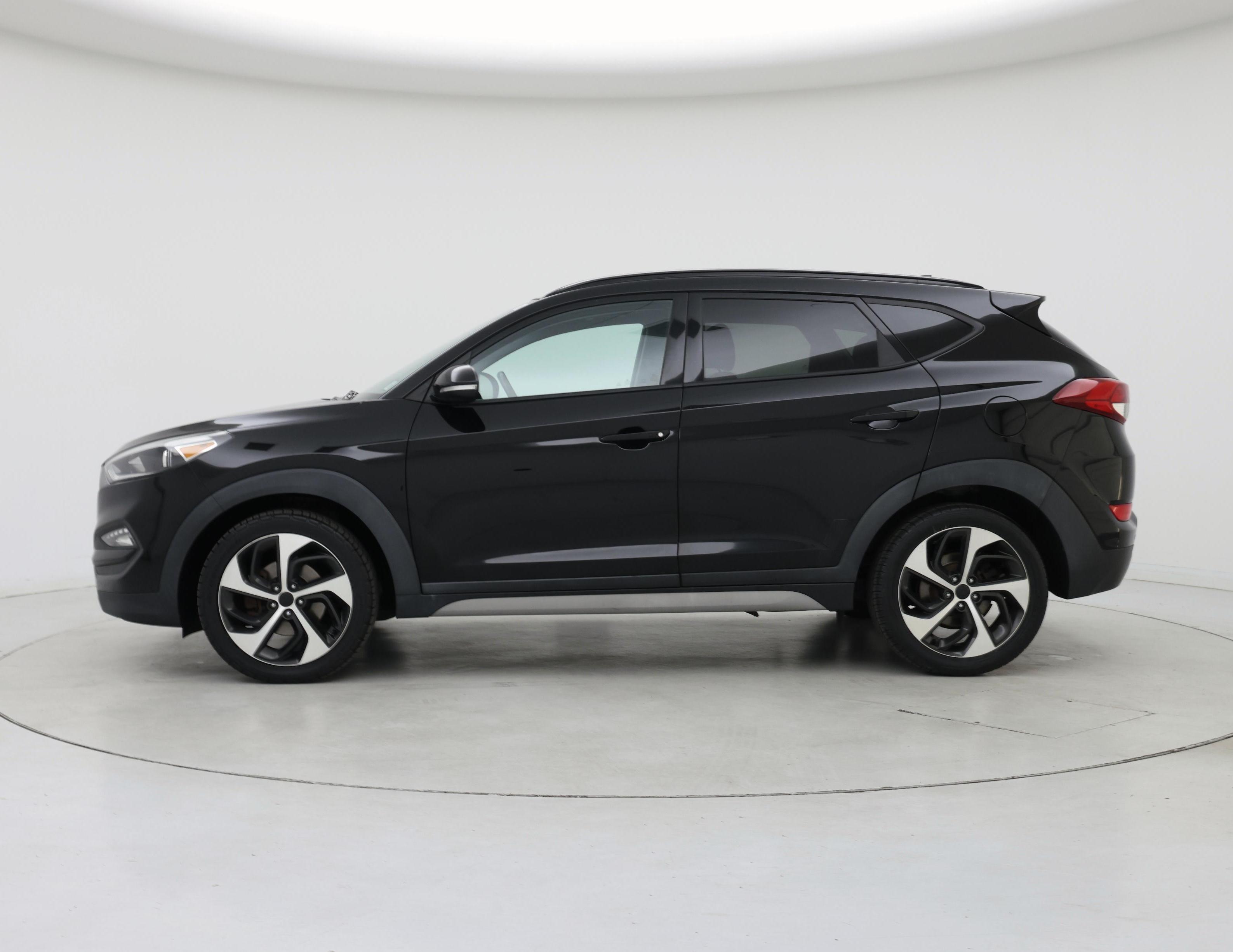 Thumbnail: 2018 Hyundai Tucson - 3