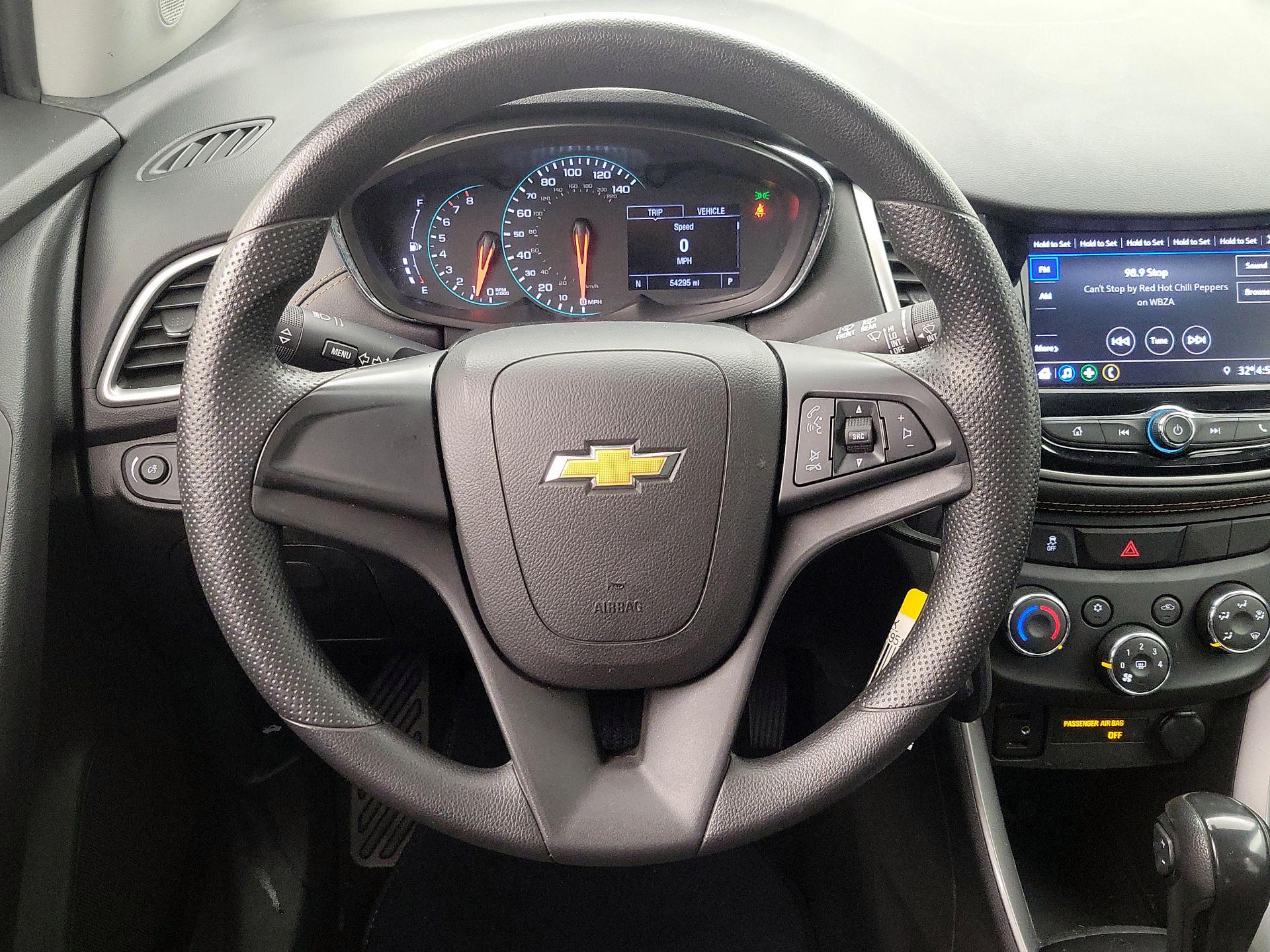 Thumbnail: 2020 Chevrolet Trax - 10