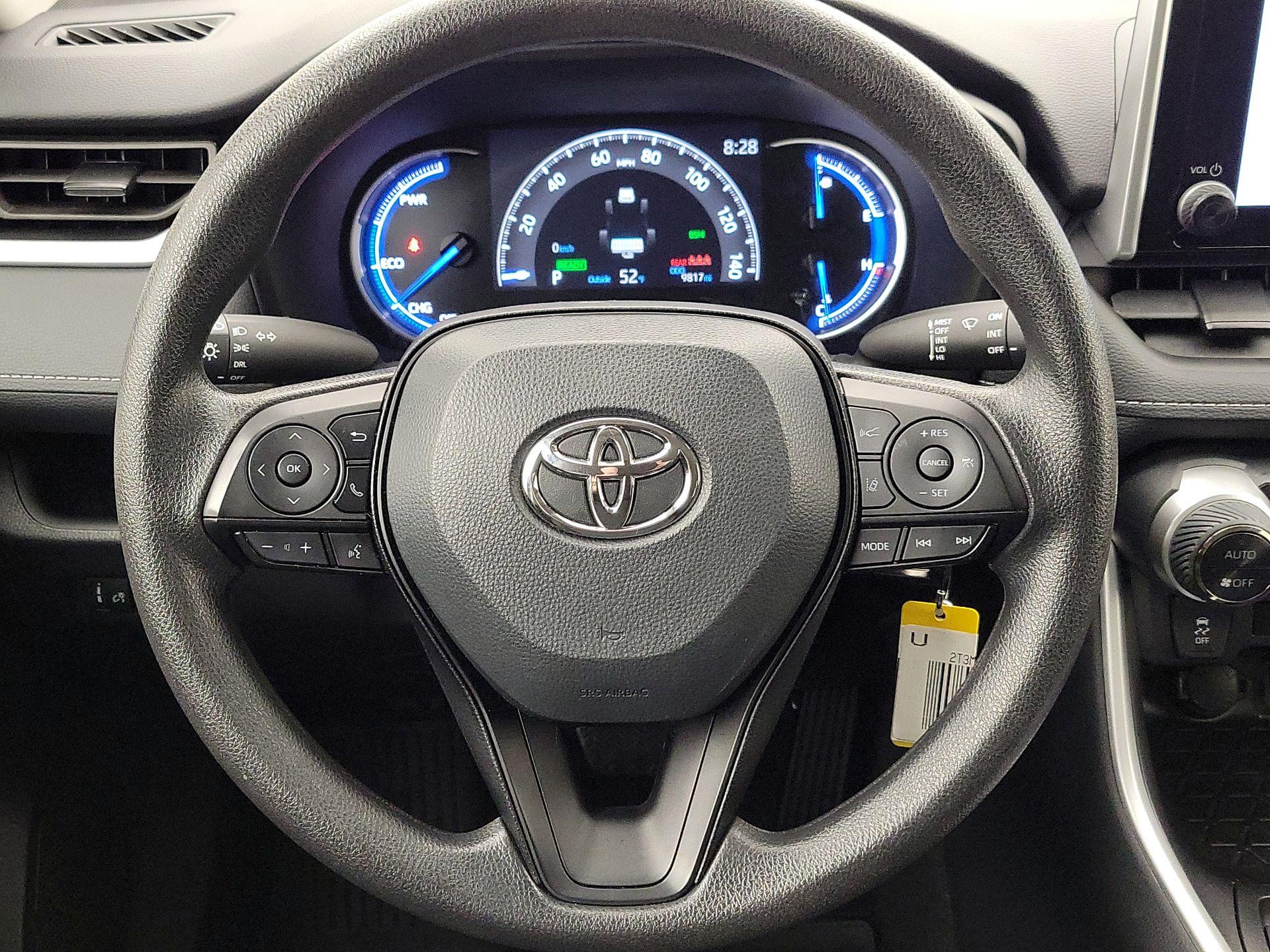 Thumbnail: 2024 Toyota RAV4 - 10