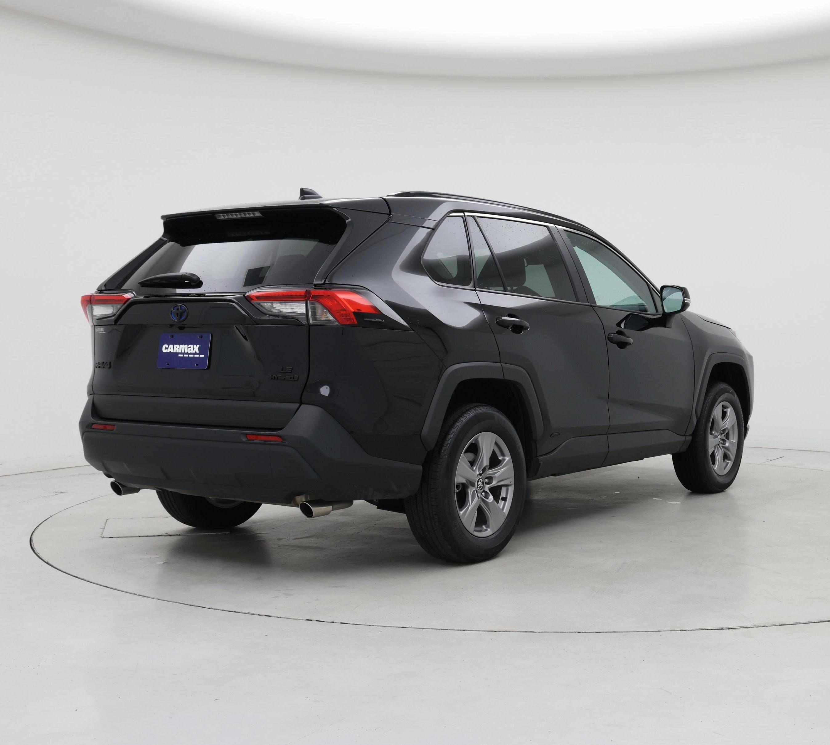 Thumbnail: 2024 Toyota RAV4 - 8