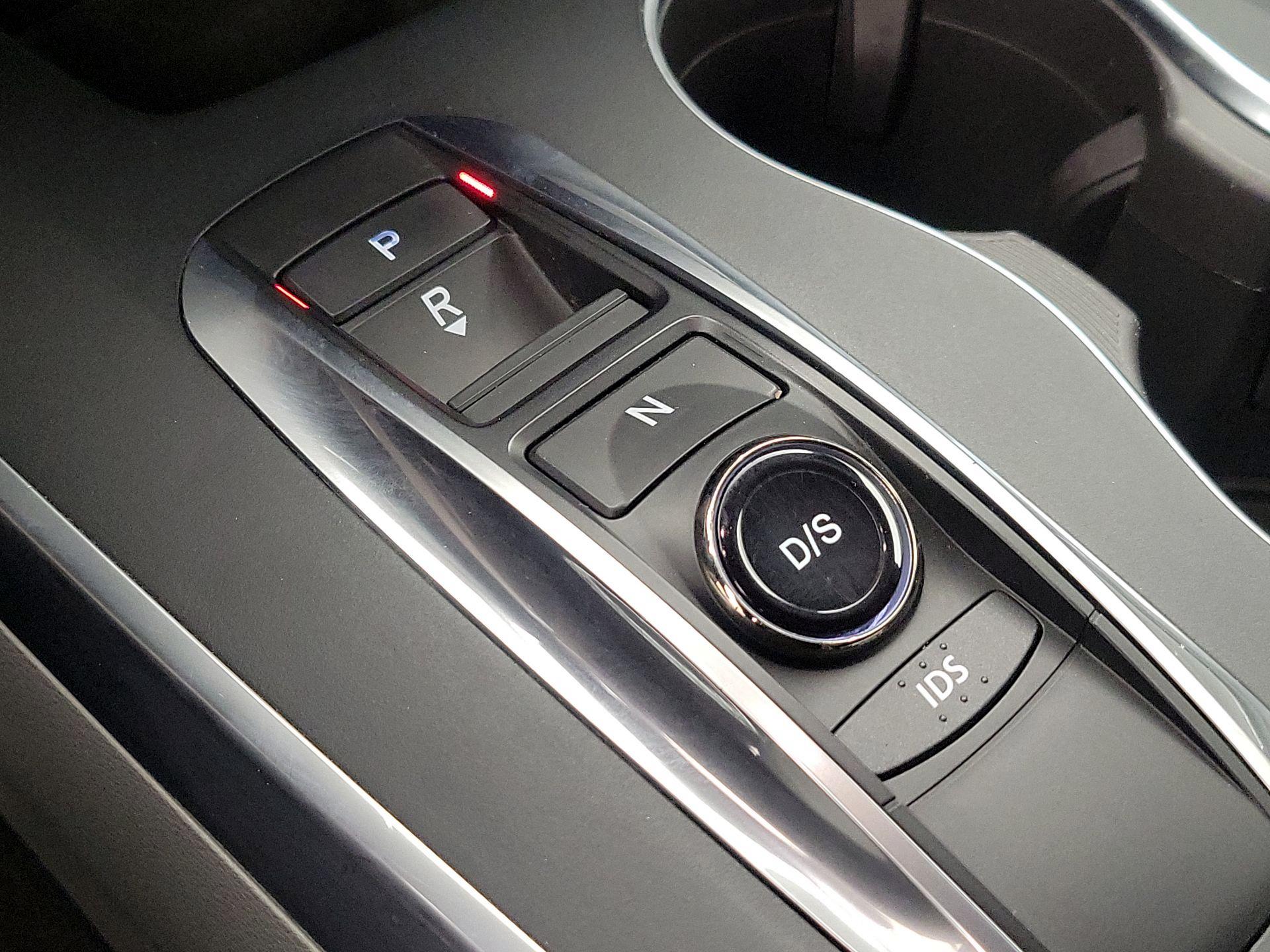 Thumbnail: 2016 Acura MDX - 18