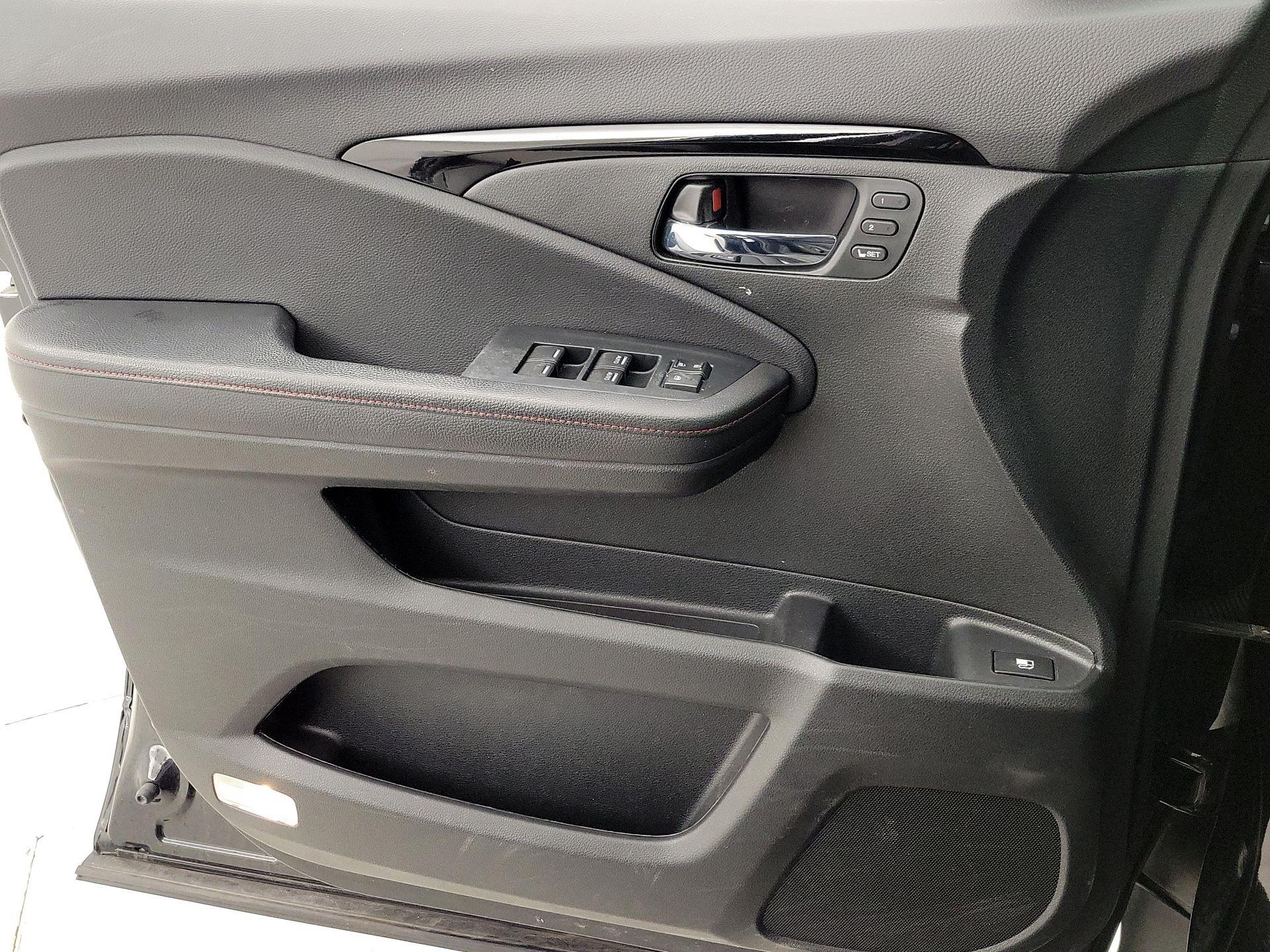 Thumbnail: 2023 Honda Ridgeline - 12