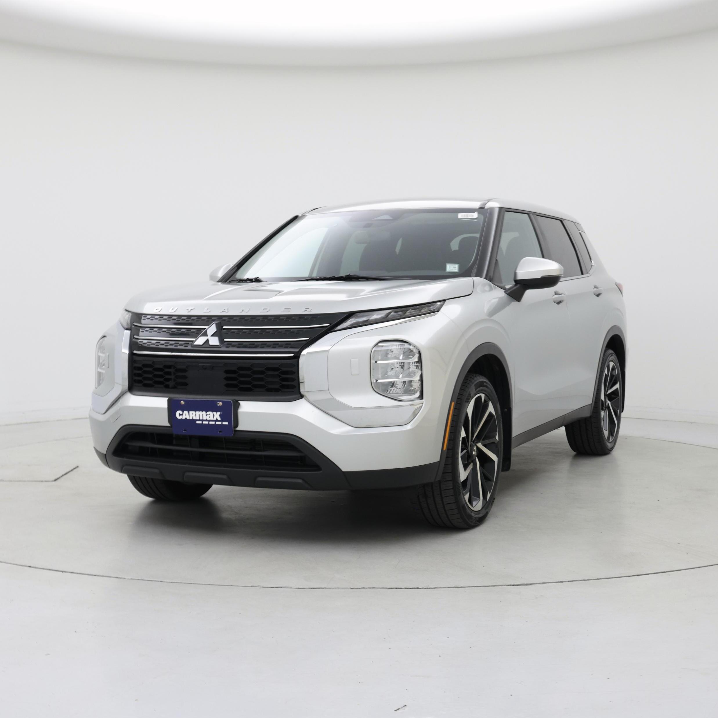 Thumbnail: 2022 Mitsubishi Outlander - 4