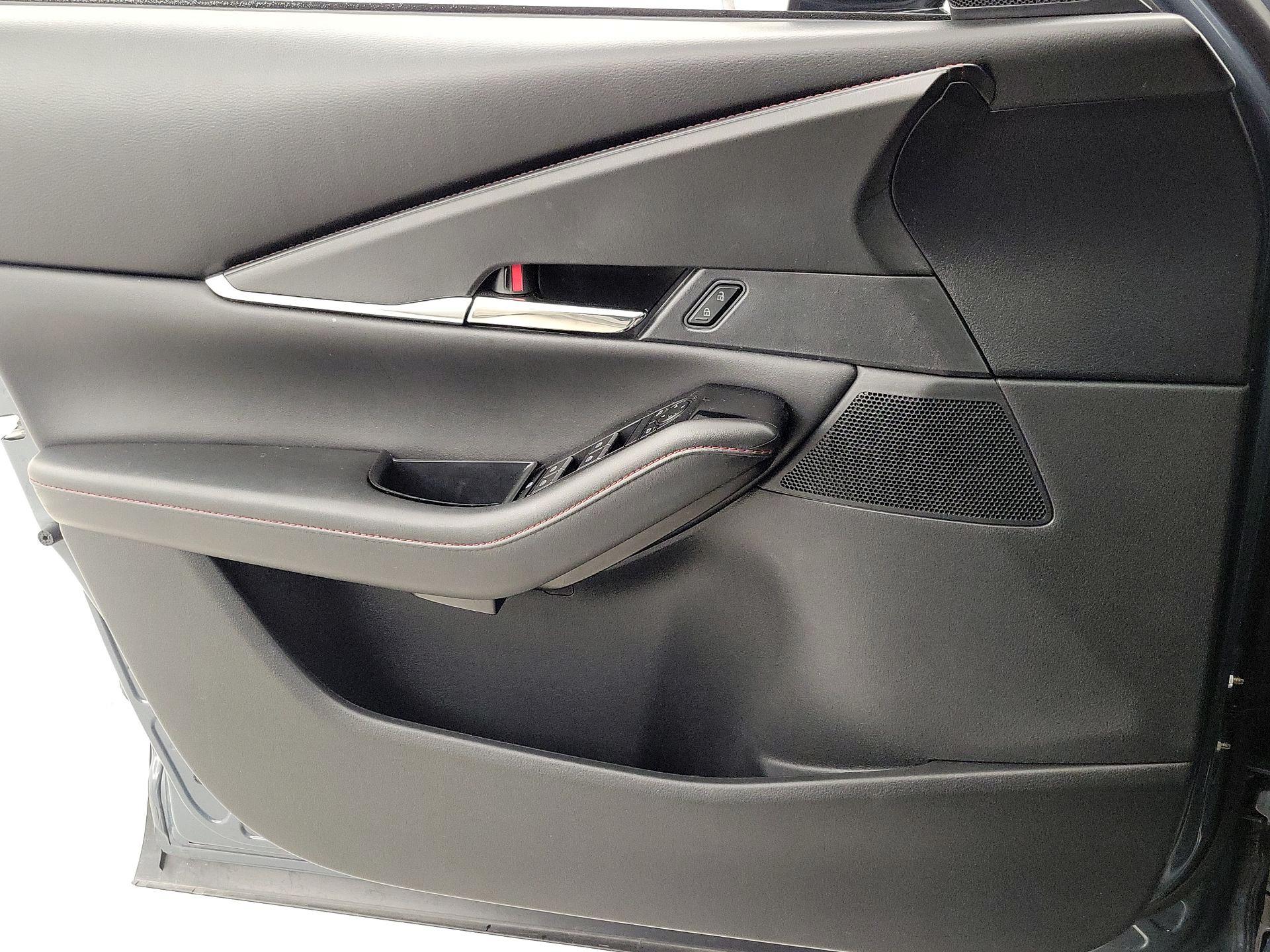 Thumbnail: 2023 Mazda CX-30 - 12