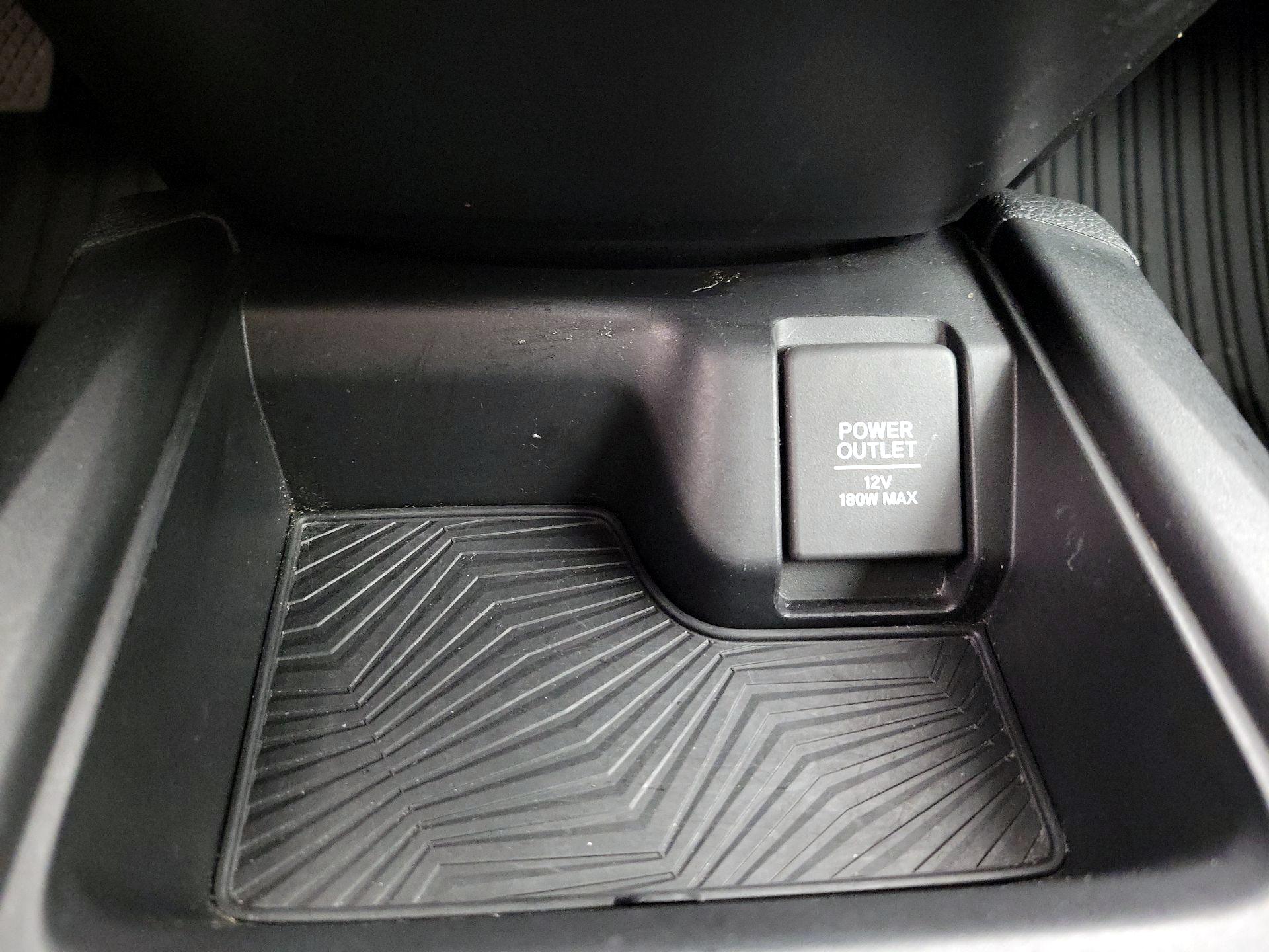 Thumbnail: 2017 Honda CR-V - 19