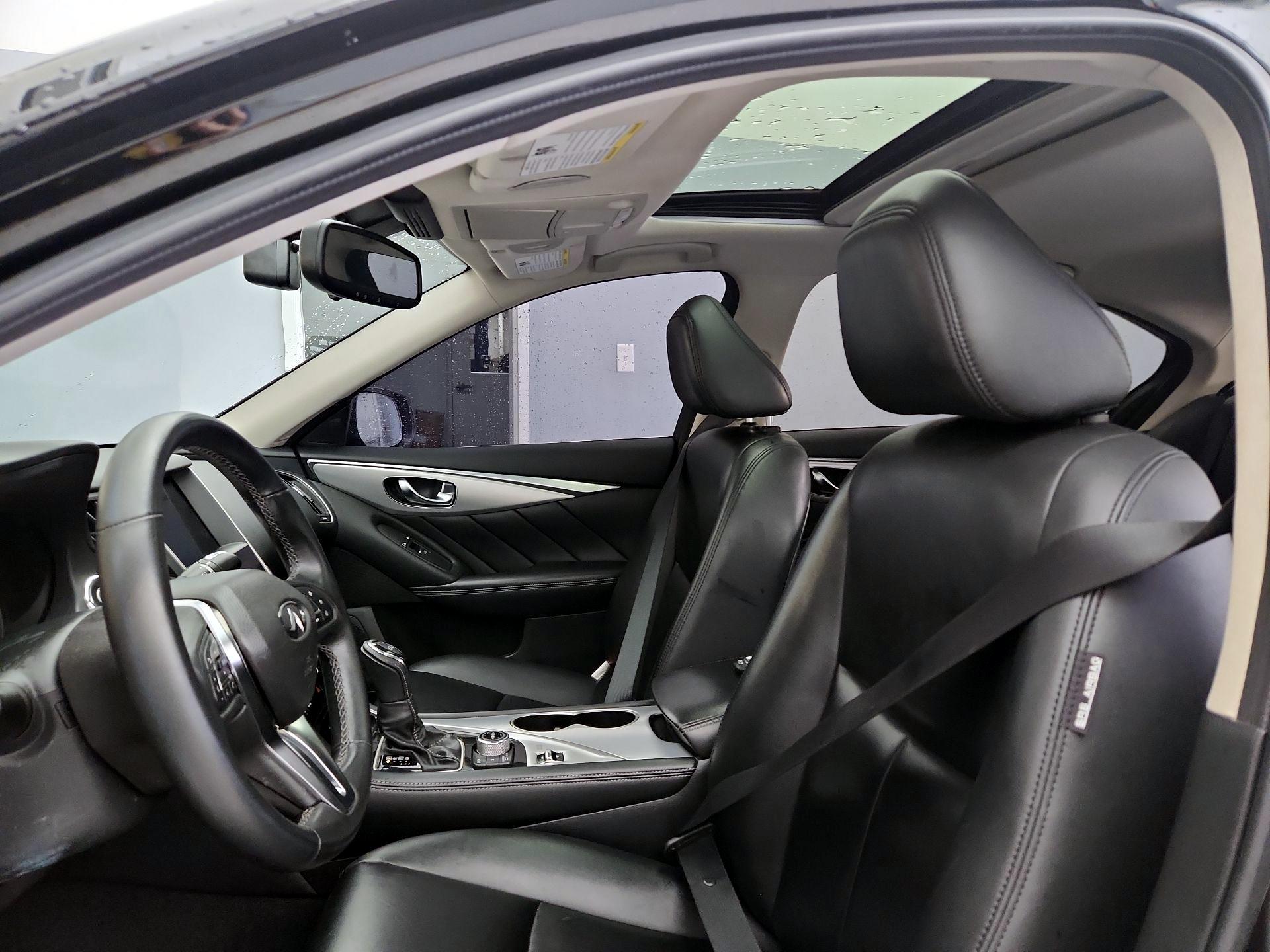 Thumbnail: 2021 INFINITI Q50 - 18