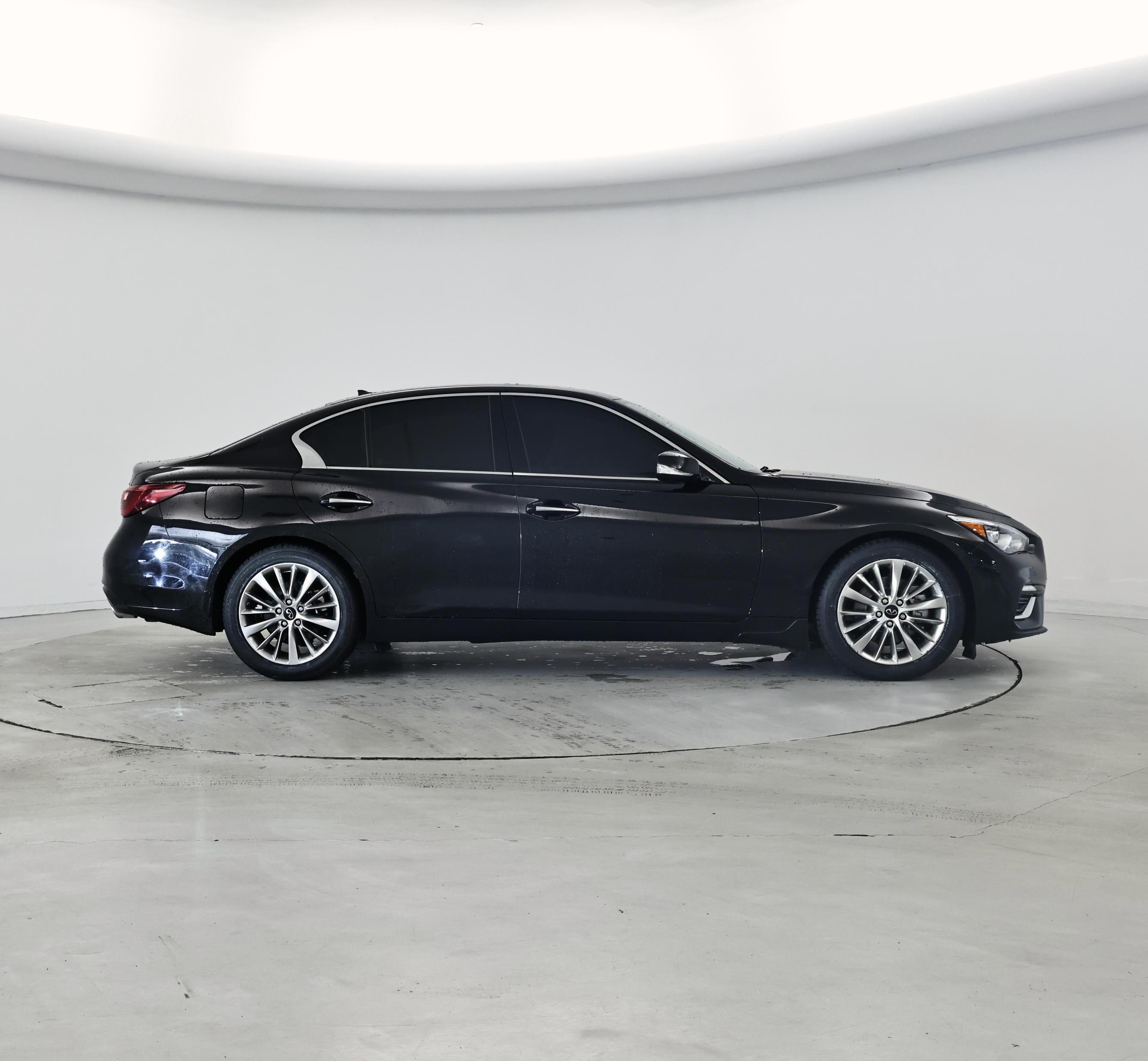 Thumbnail: 2021 INFINITI Q50 - 7