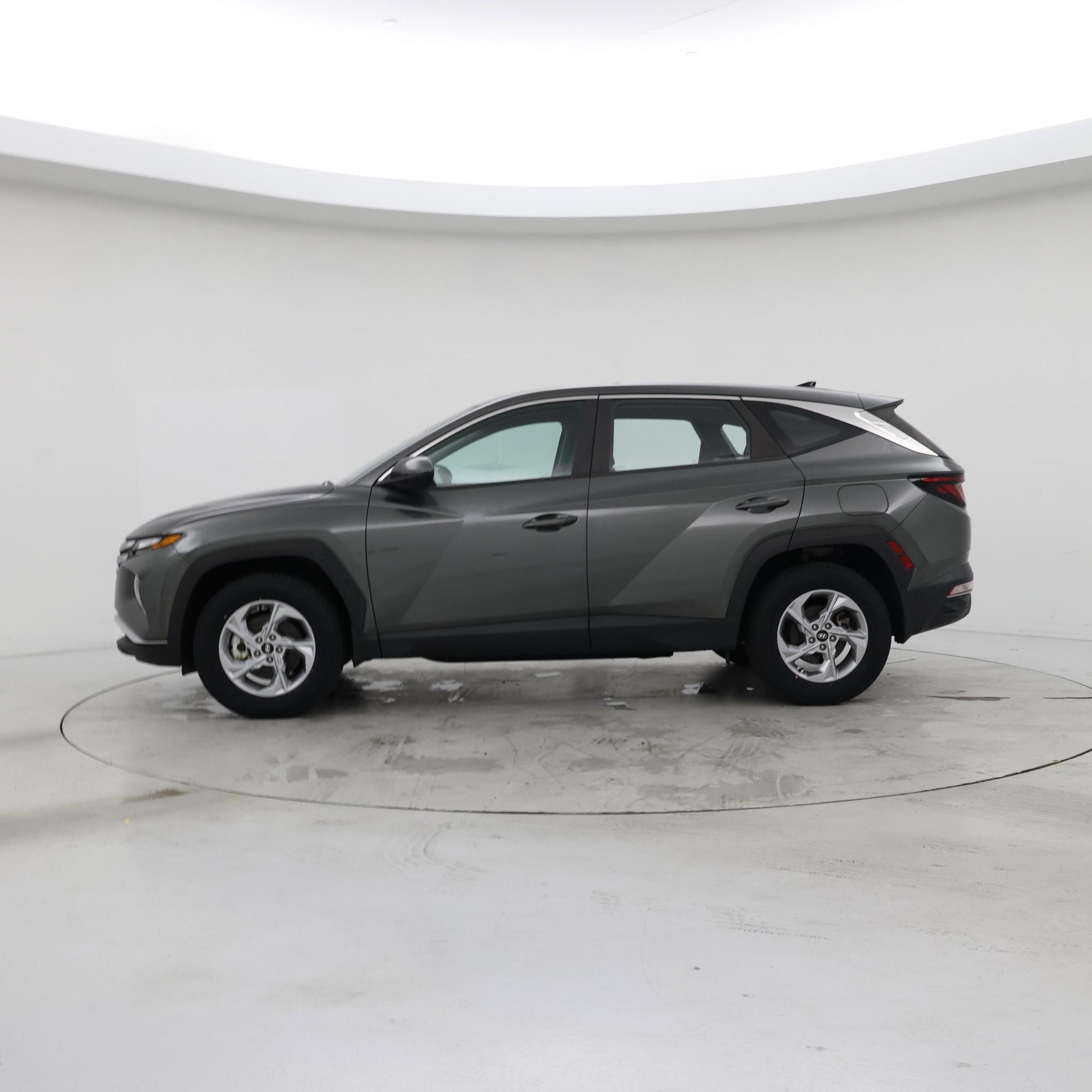 Thumbnail: 2022 Hyundai Tucson - 3
