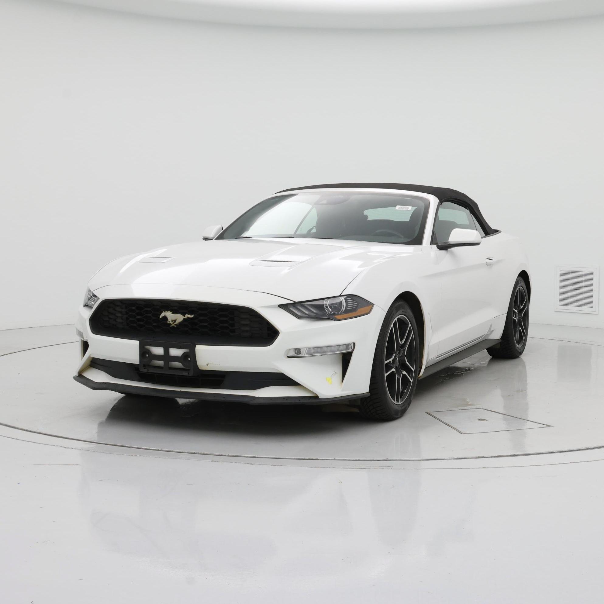 Thumbnail: 2021 Ford Mustang - 4