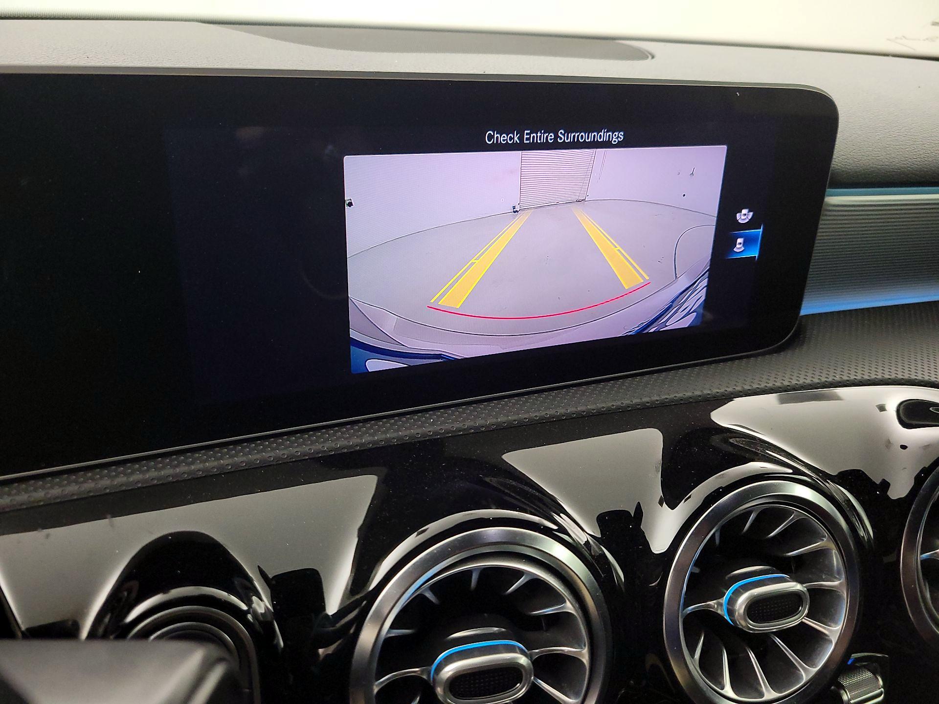 Thumbnail: 2020 Mercedes-Benz A-Class - 12