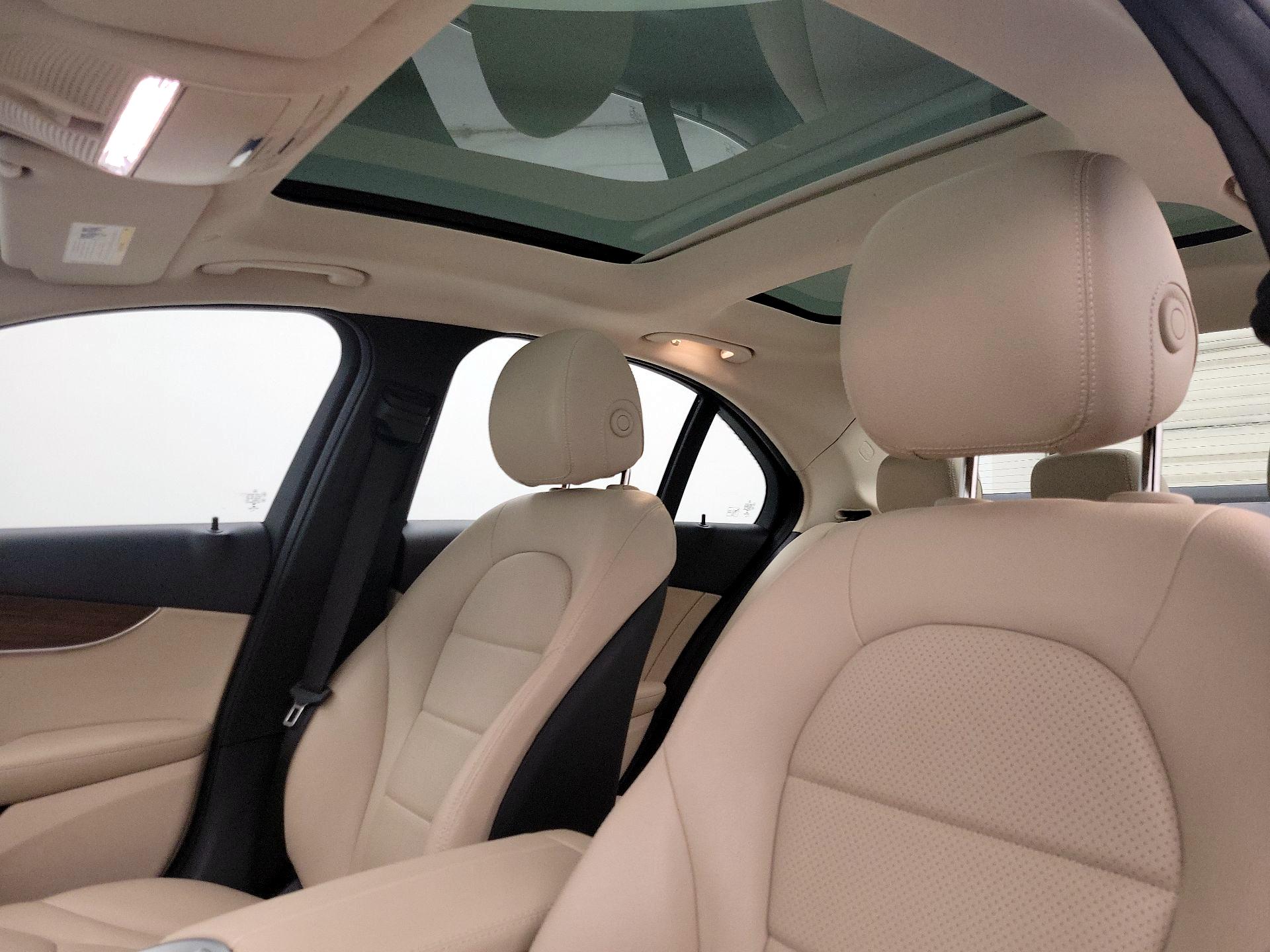 Thumbnail: 2021 Mercedes-Benz C-Class - 19