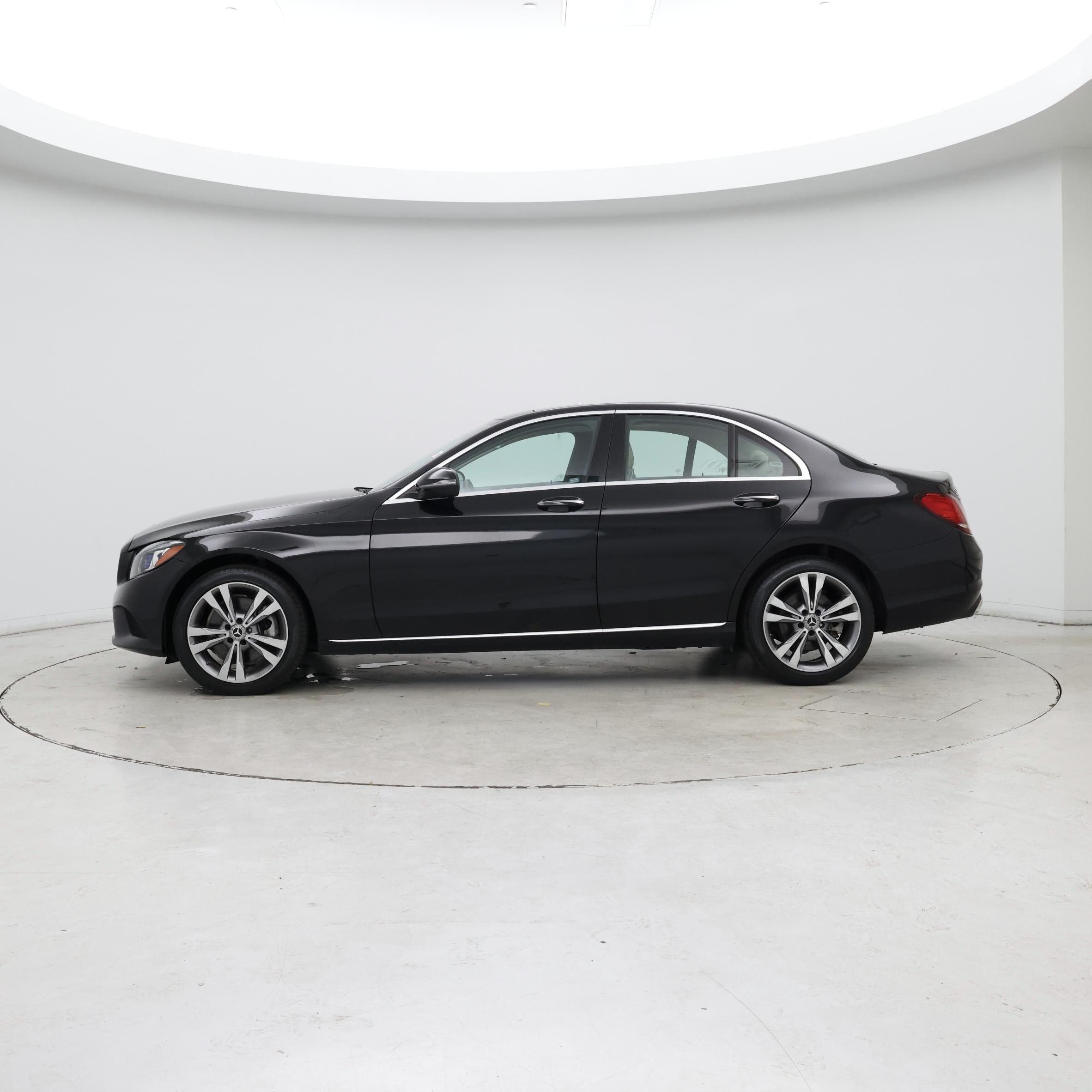 Thumbnail: 2021 Mercedes-Benz C-Class - 3