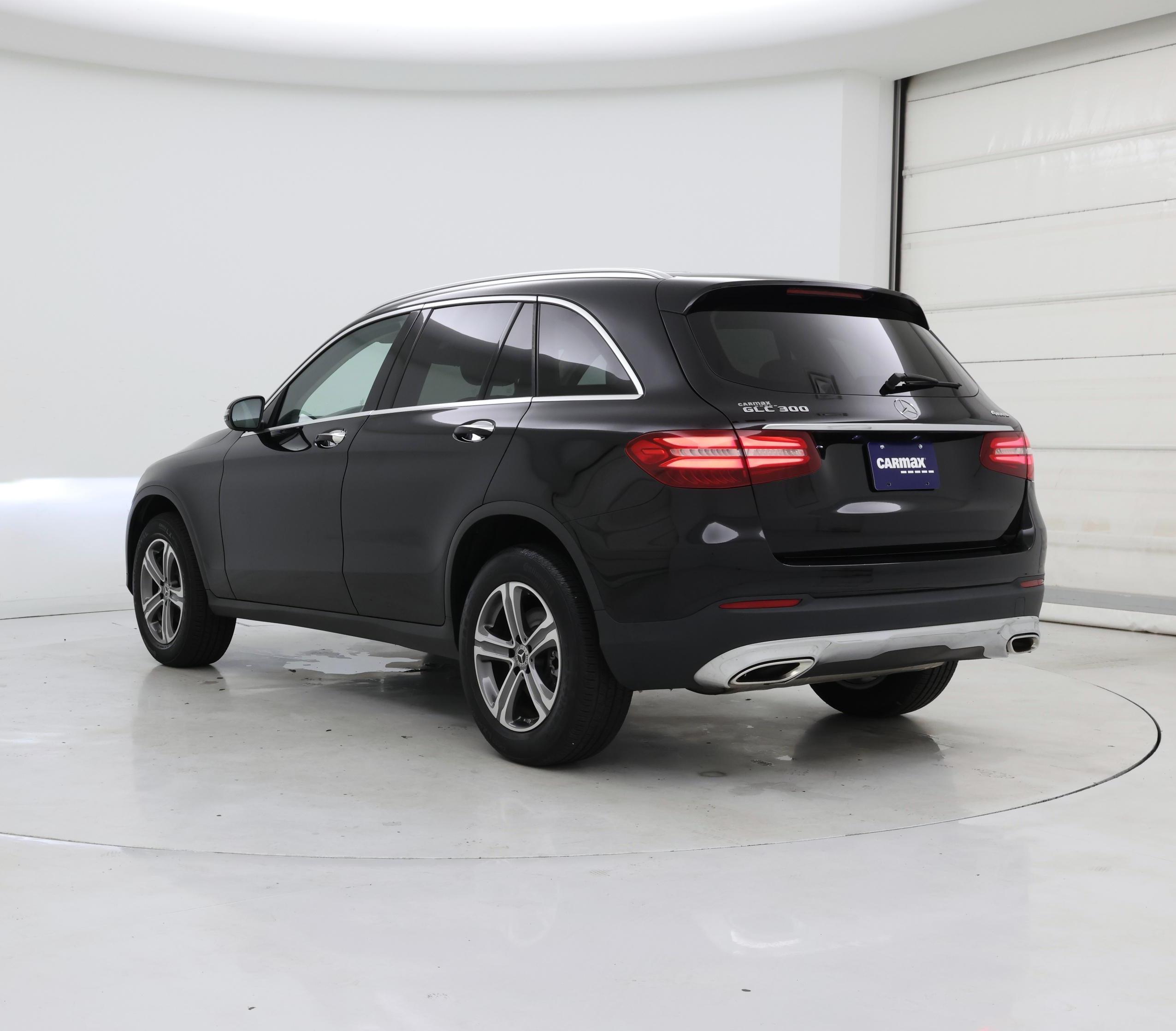 Thumbnail: 2019 Mercedes-Benz GLC - 2