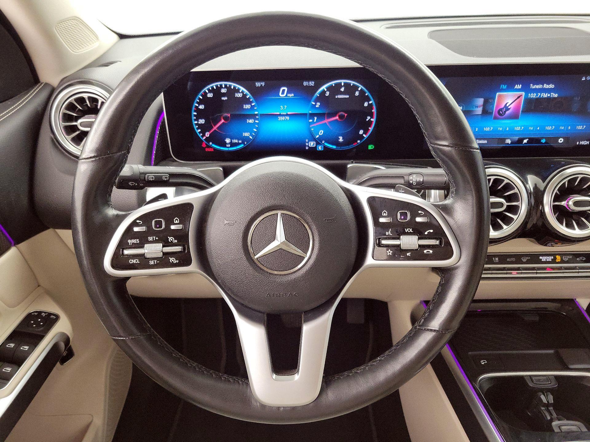 Thumbnail: 2021 Mercedes-Benz GLB - 10