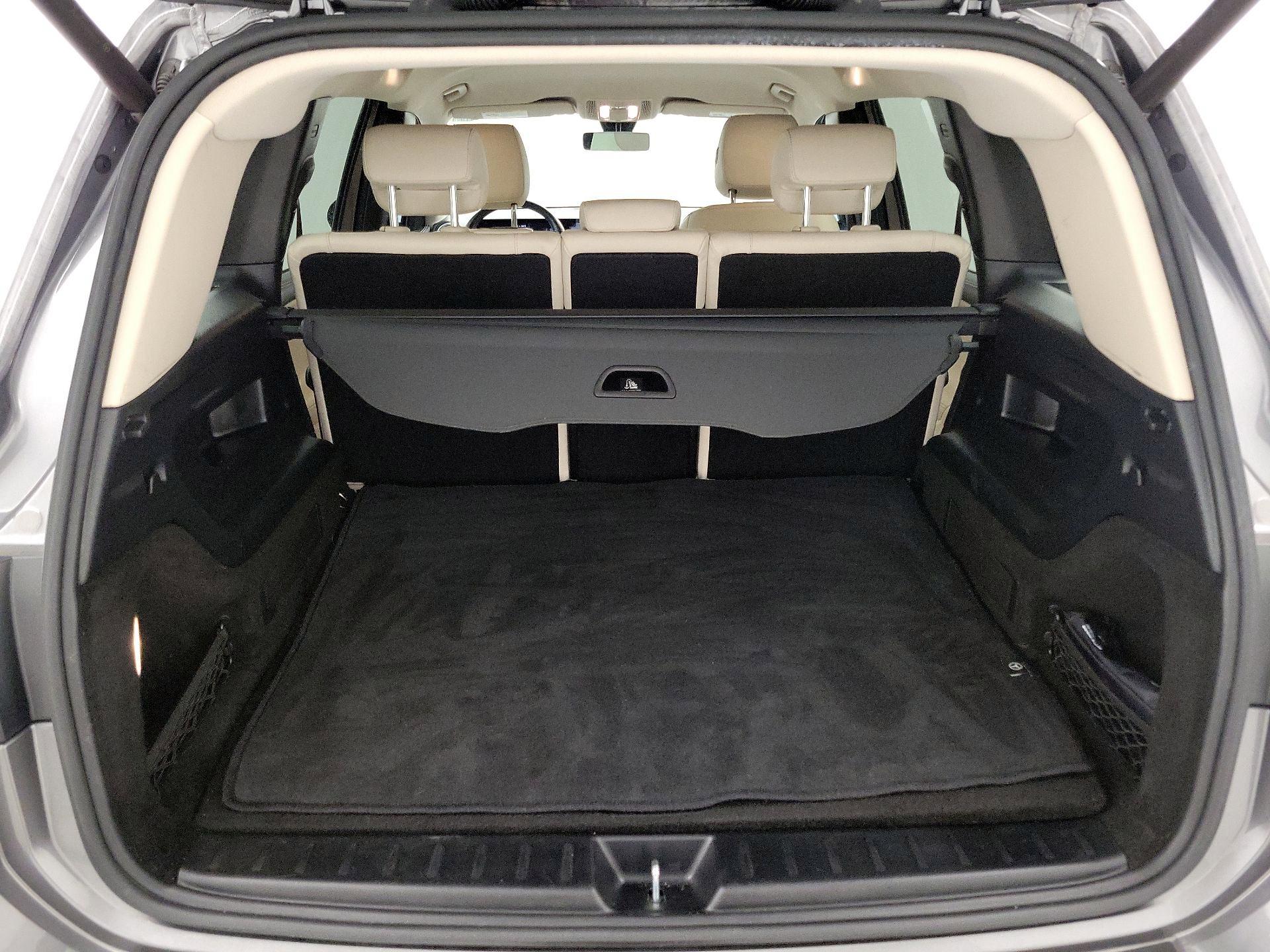 Thumbnail: 2021 Mercedes-Benz GLB - 20