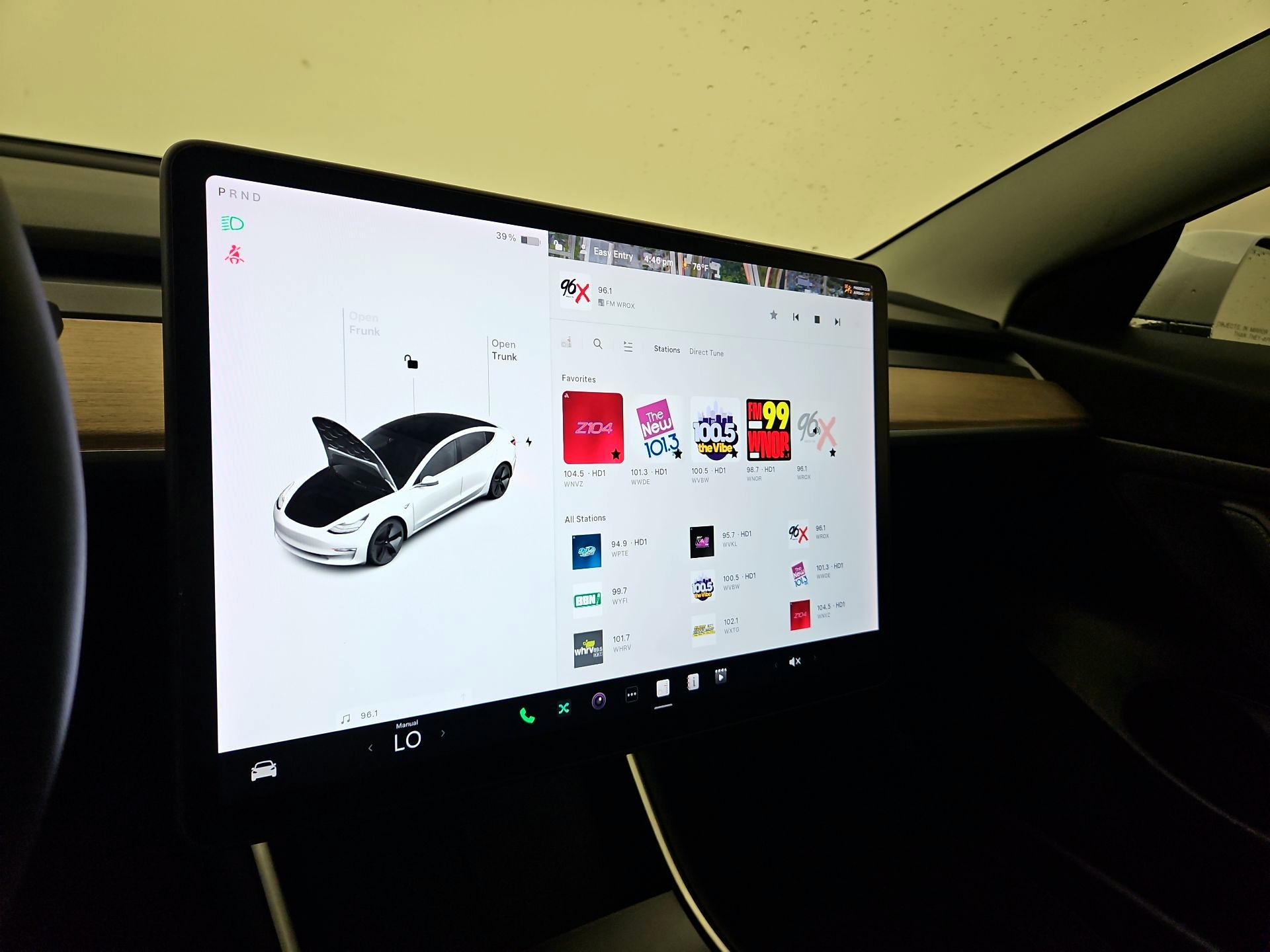 Thumbnail: 2020 Tesla Model 3 - 15