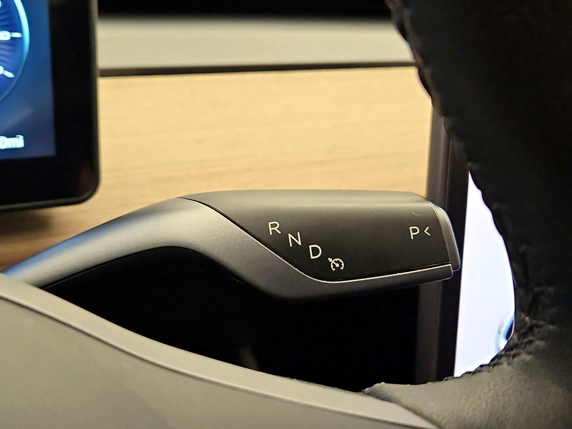 Thumbnail: 2020 Tesla Model 3 - 17