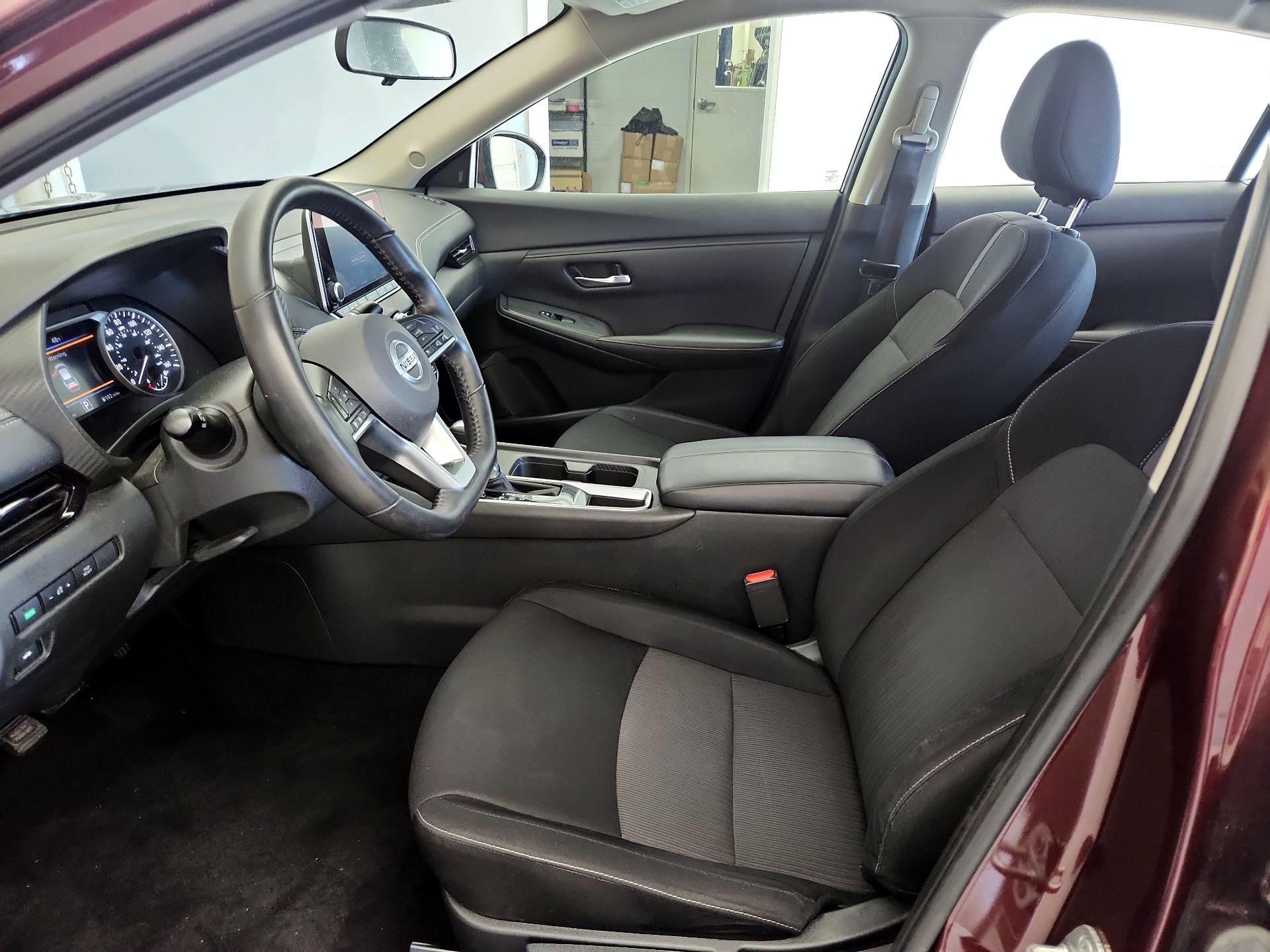Thumbnail: 2020 Nissan Sentra - 11