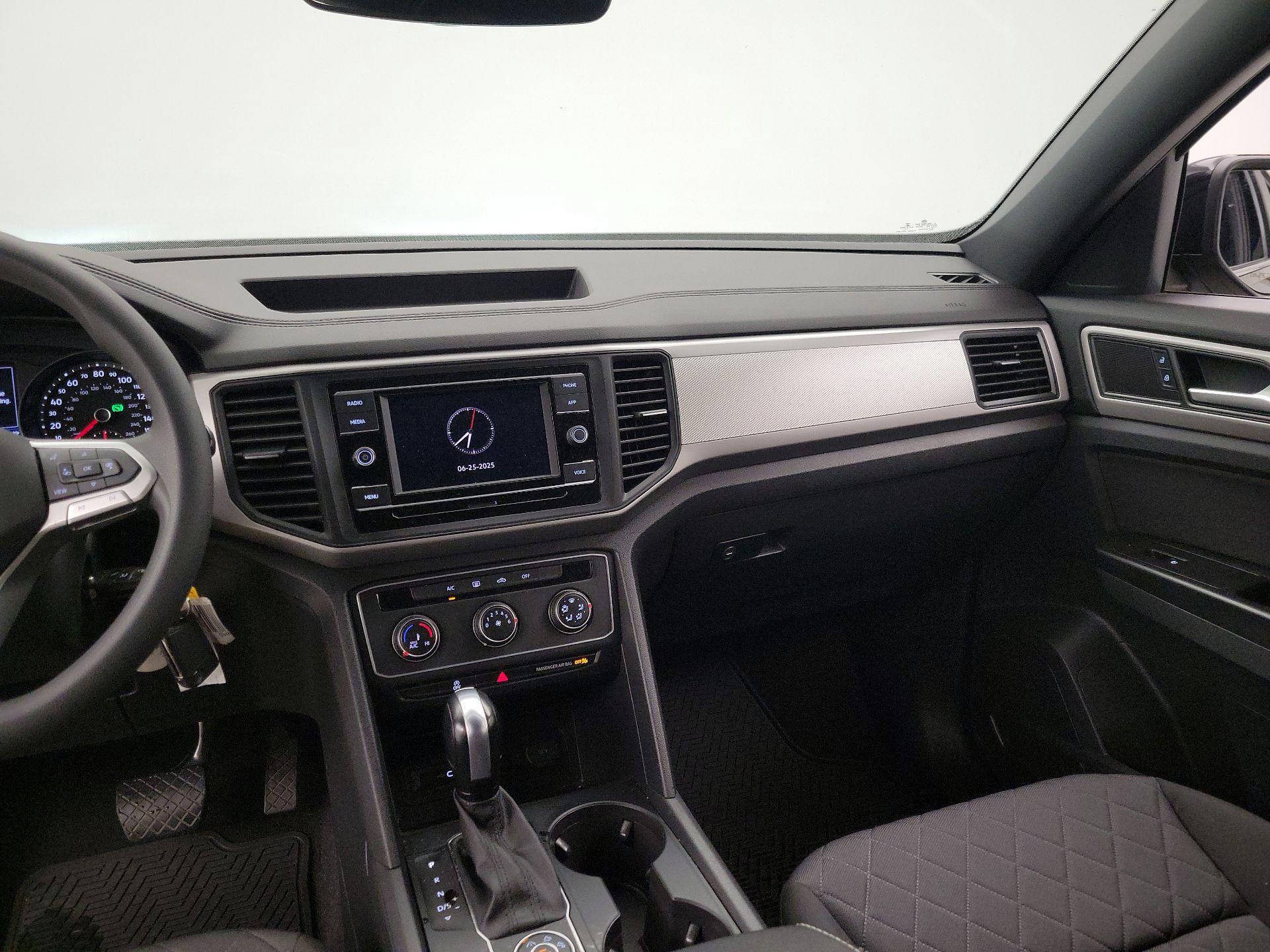 Thumbnail: 2020 Volkswagen Atlas - 9