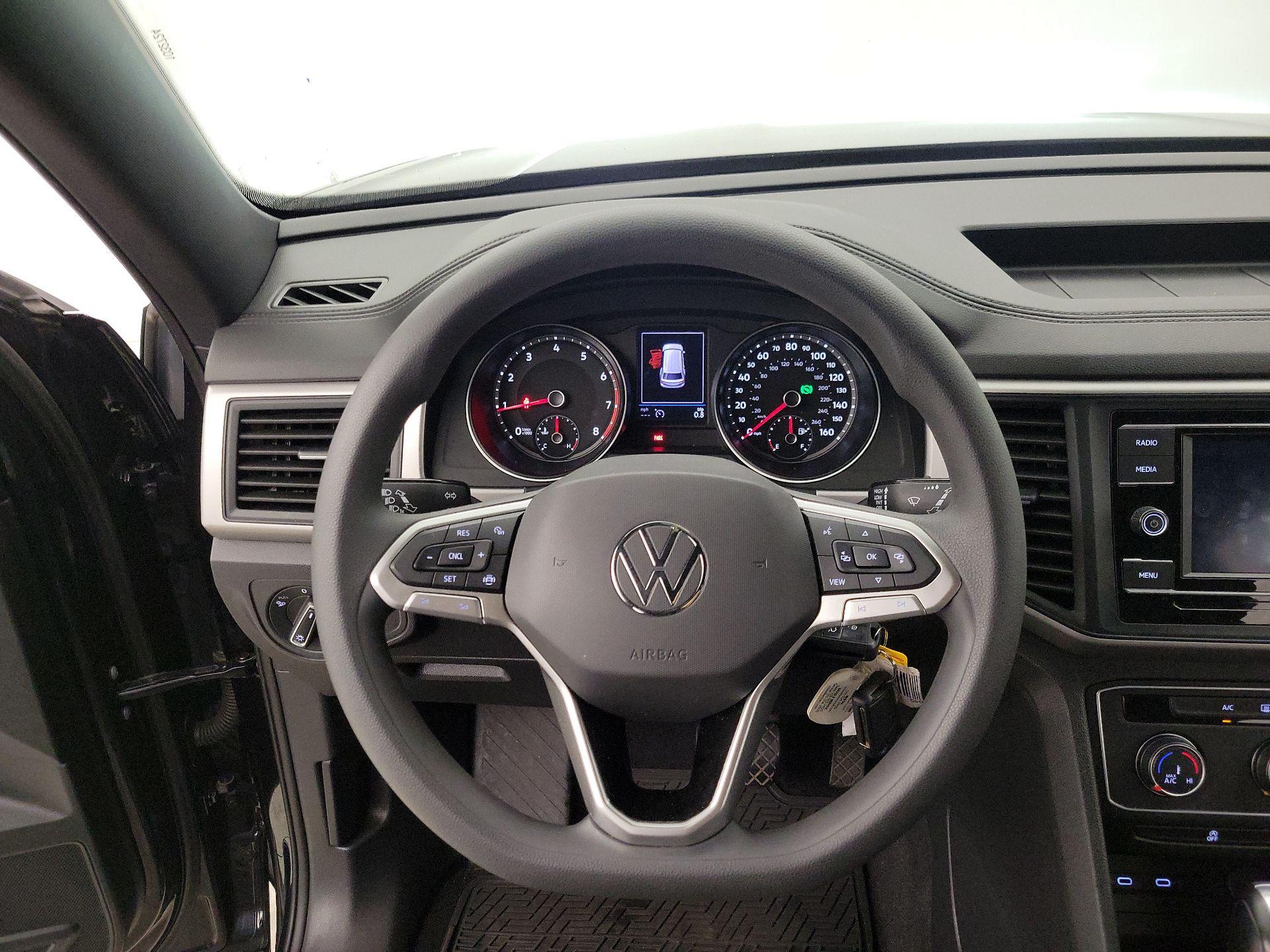 Thumbnail: 2020 Volkswagen Atlas - 10