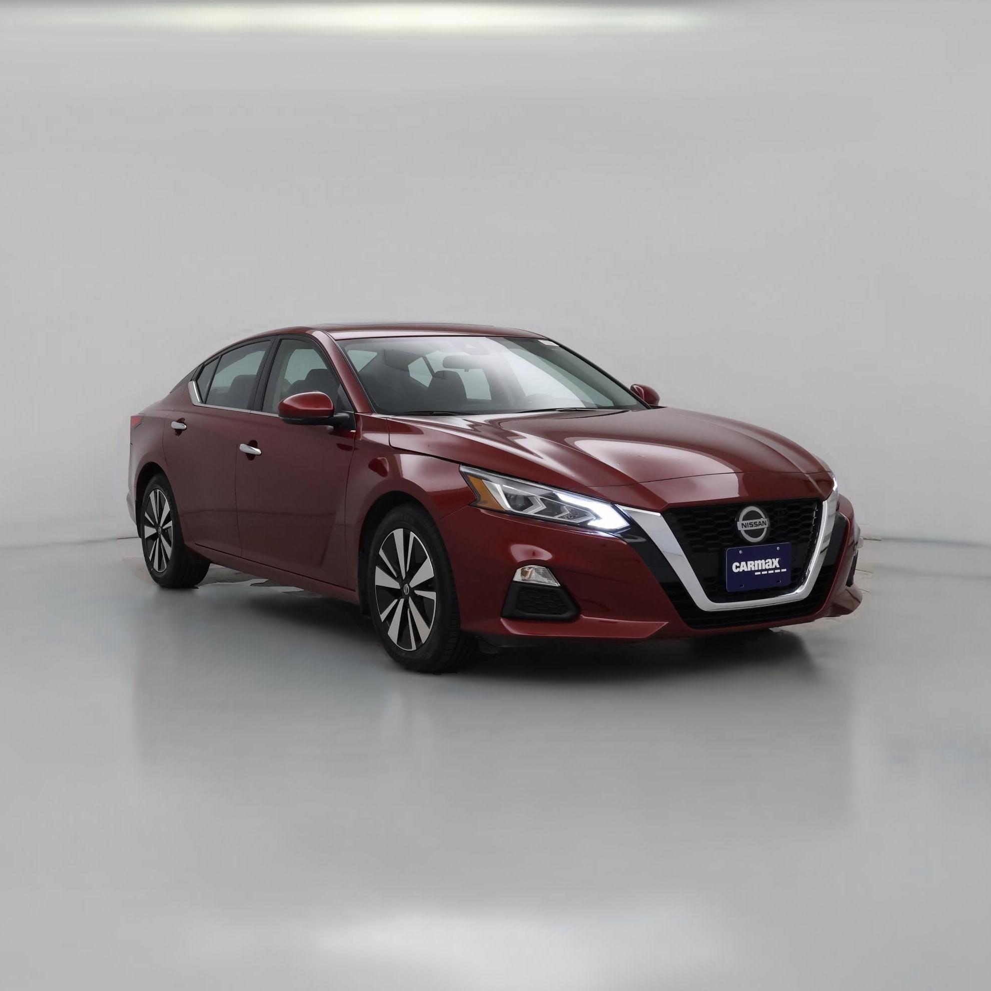 Thumbnail: 2022 Nissan Altima - 1