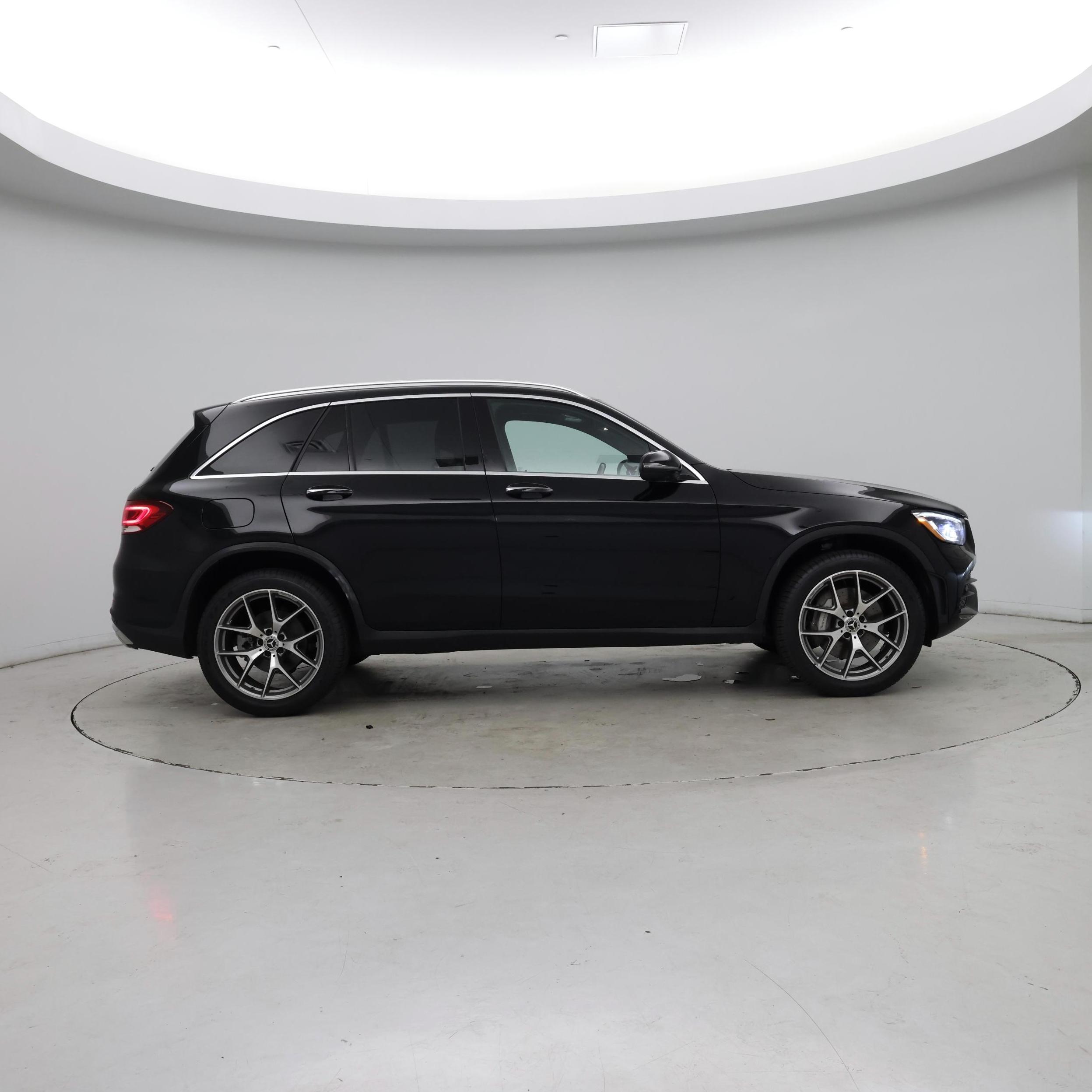 Thumbnail: 2022 Mercedes-Benz GLC - 7