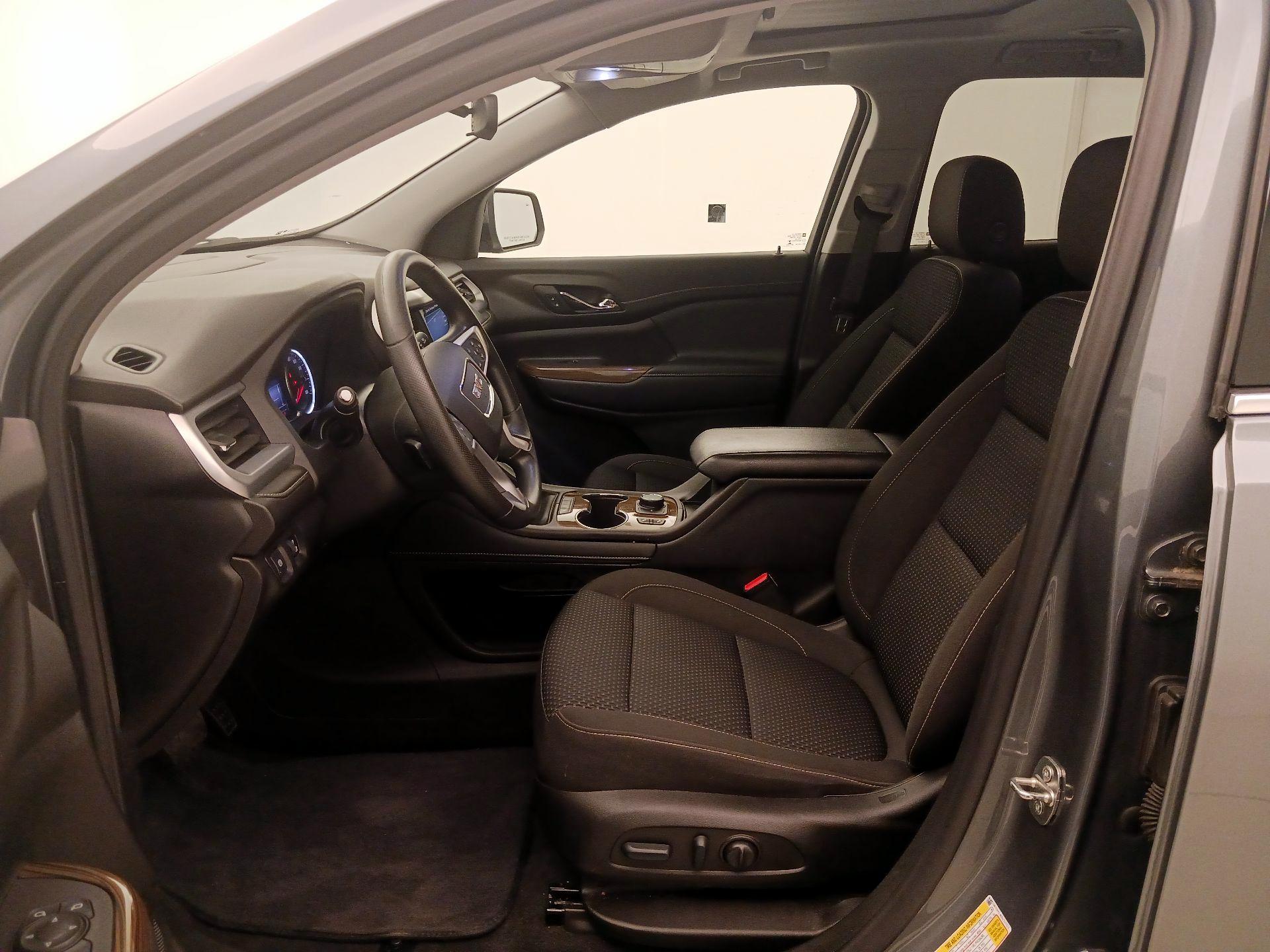 Thumbnail: 2022 GMC Acadia - 11