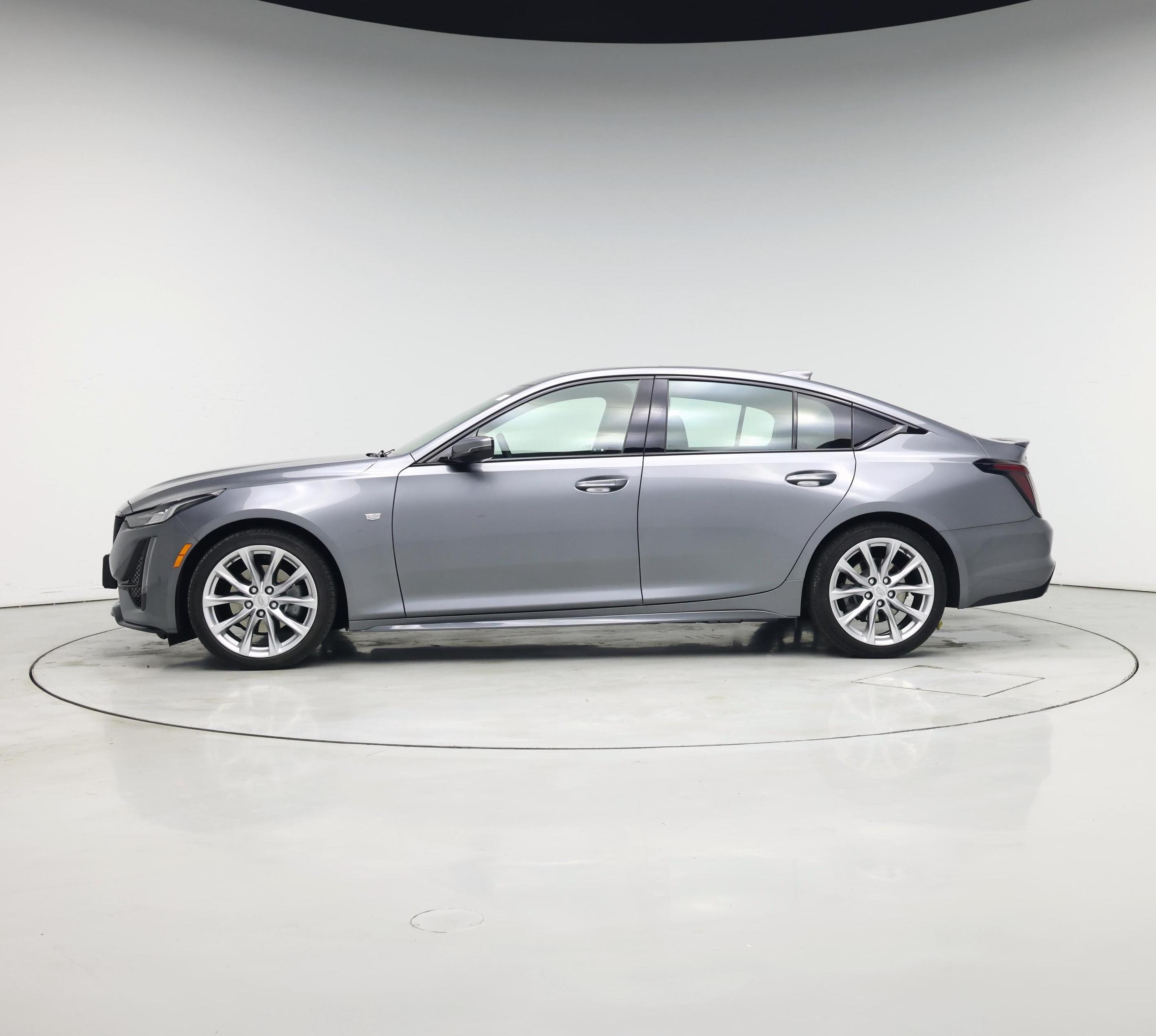 Thumbnail: 2022 Cadillac CT5 - 3