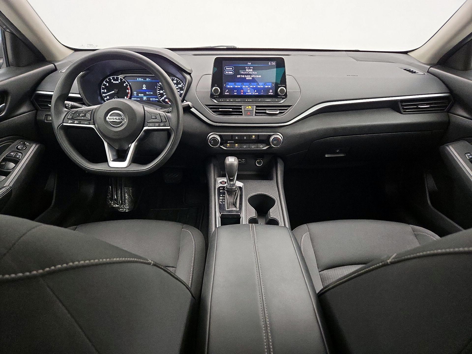 Thumbnail: 2020 Nissan Altima - 9