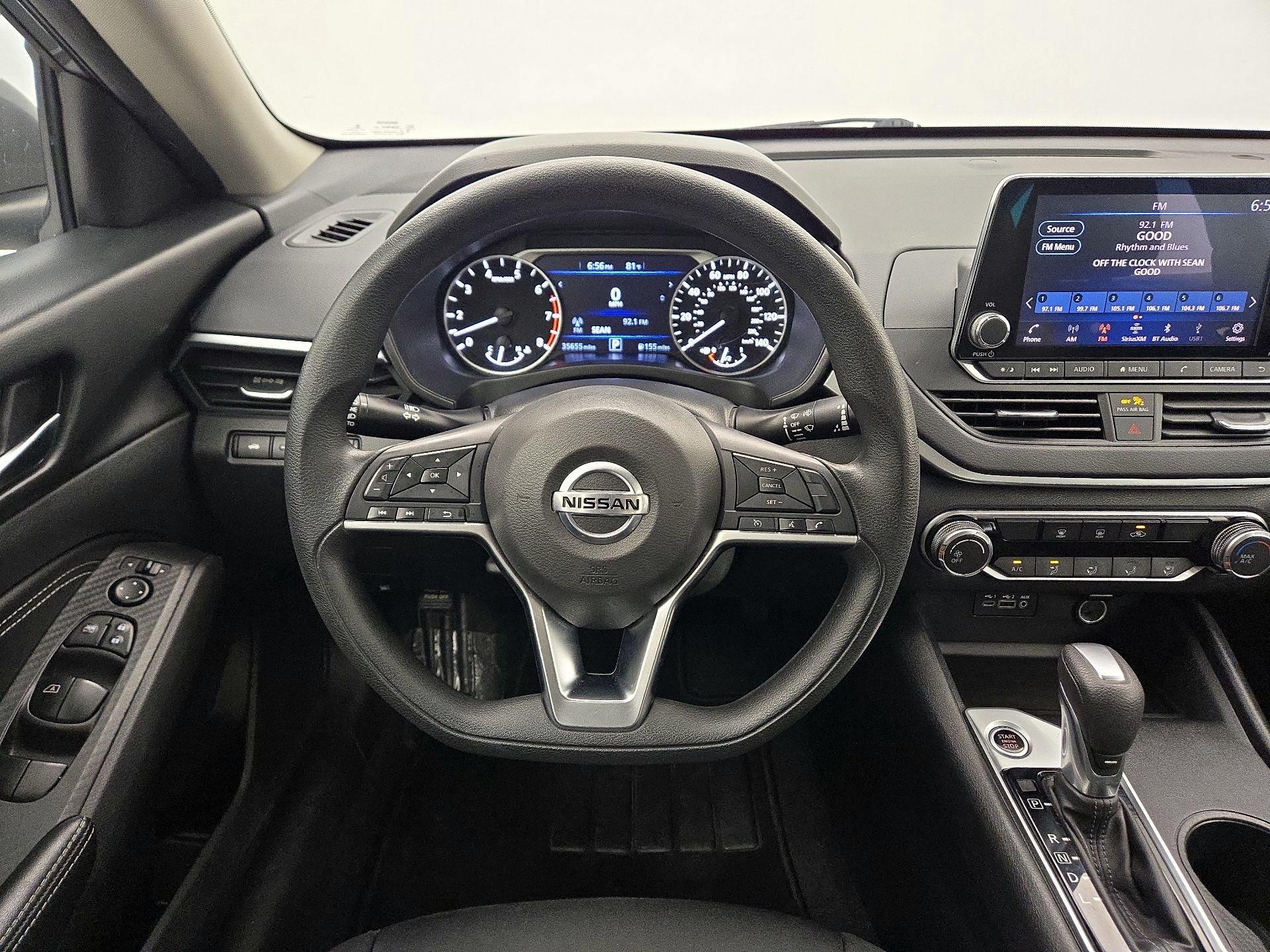 Thumbnail: 2020 Nissan Altima - 10