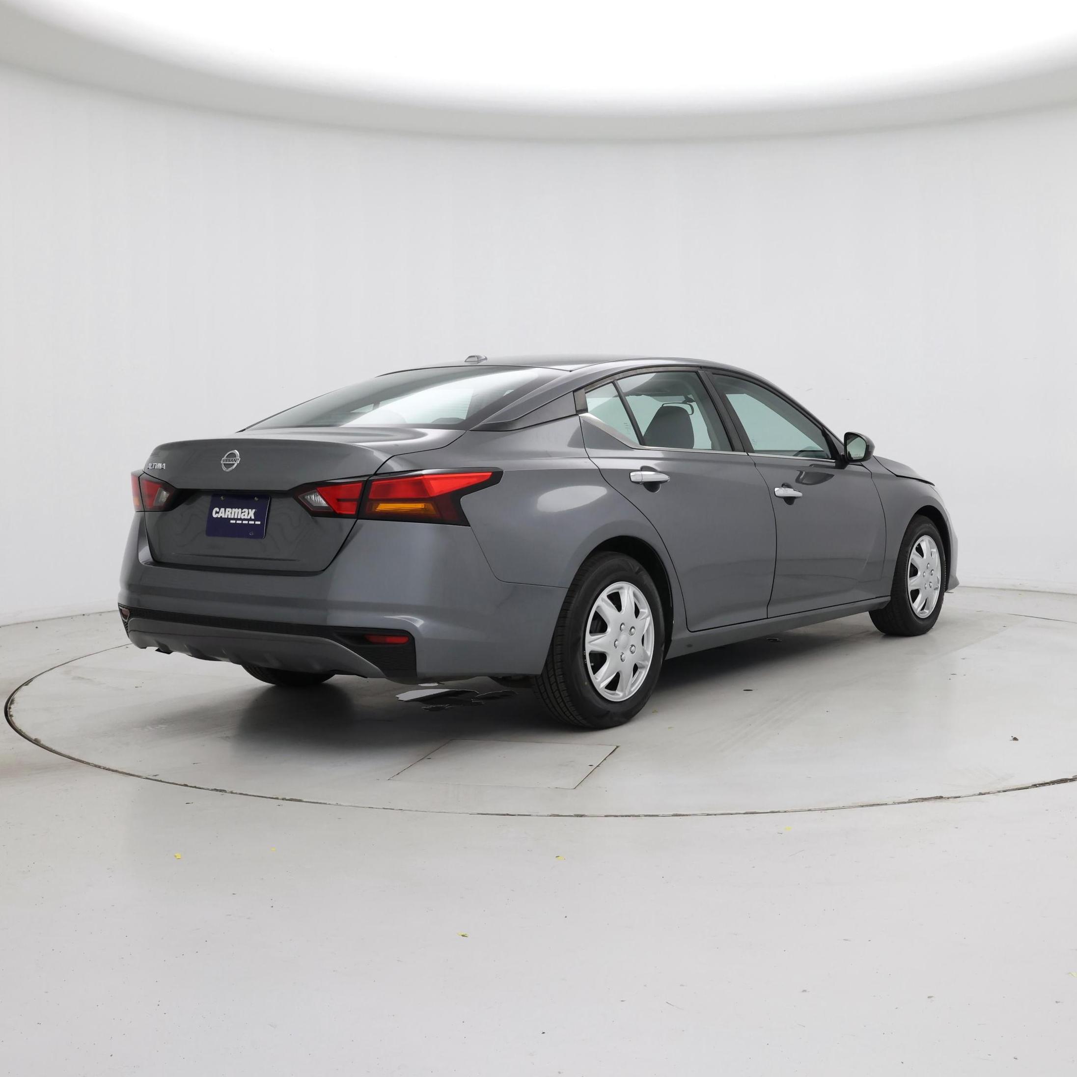 Thumbnail: 2020 Nissan Altima - 8