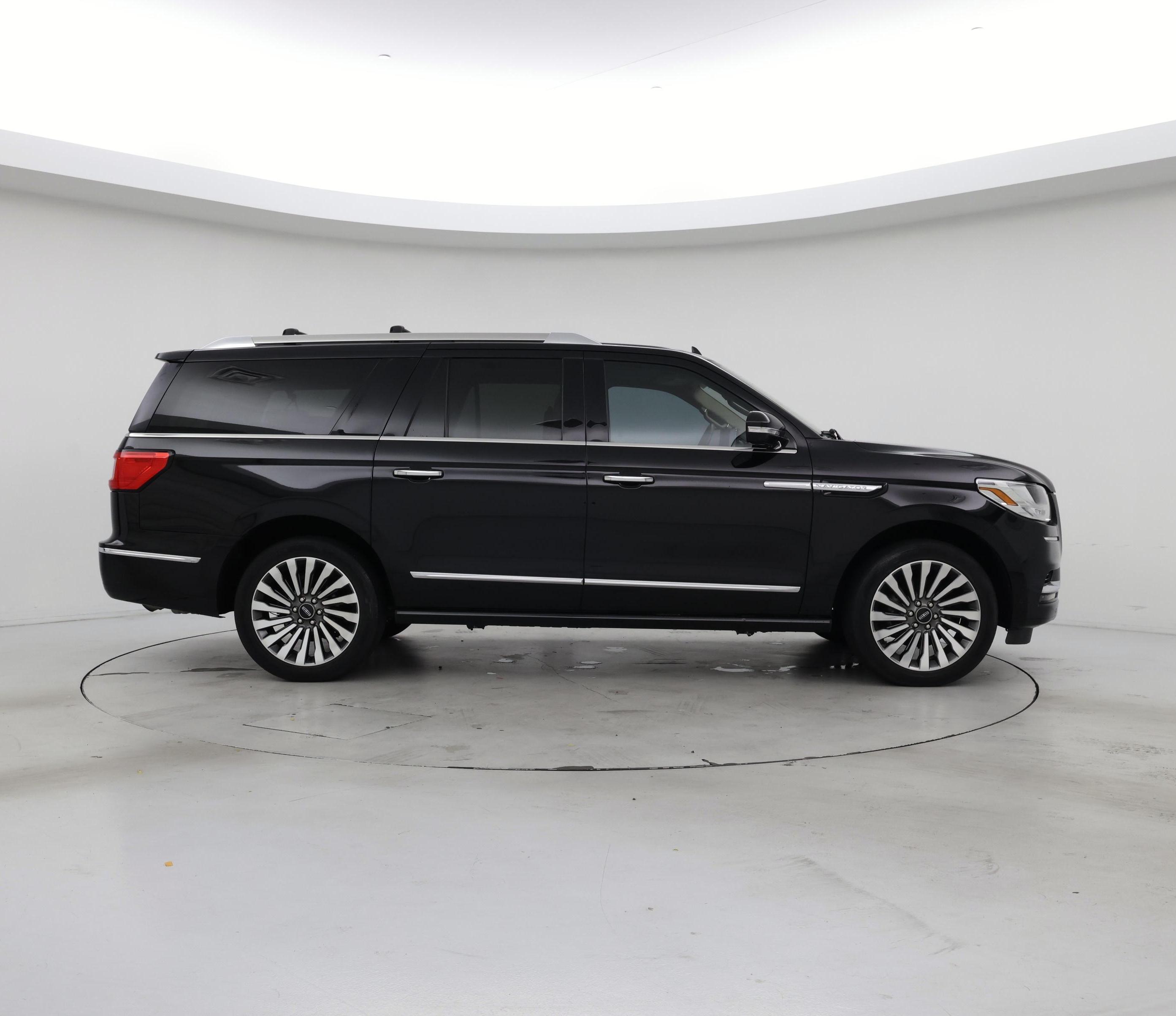 Thumbnail: 2019 Lincoln Navigator L - 7
