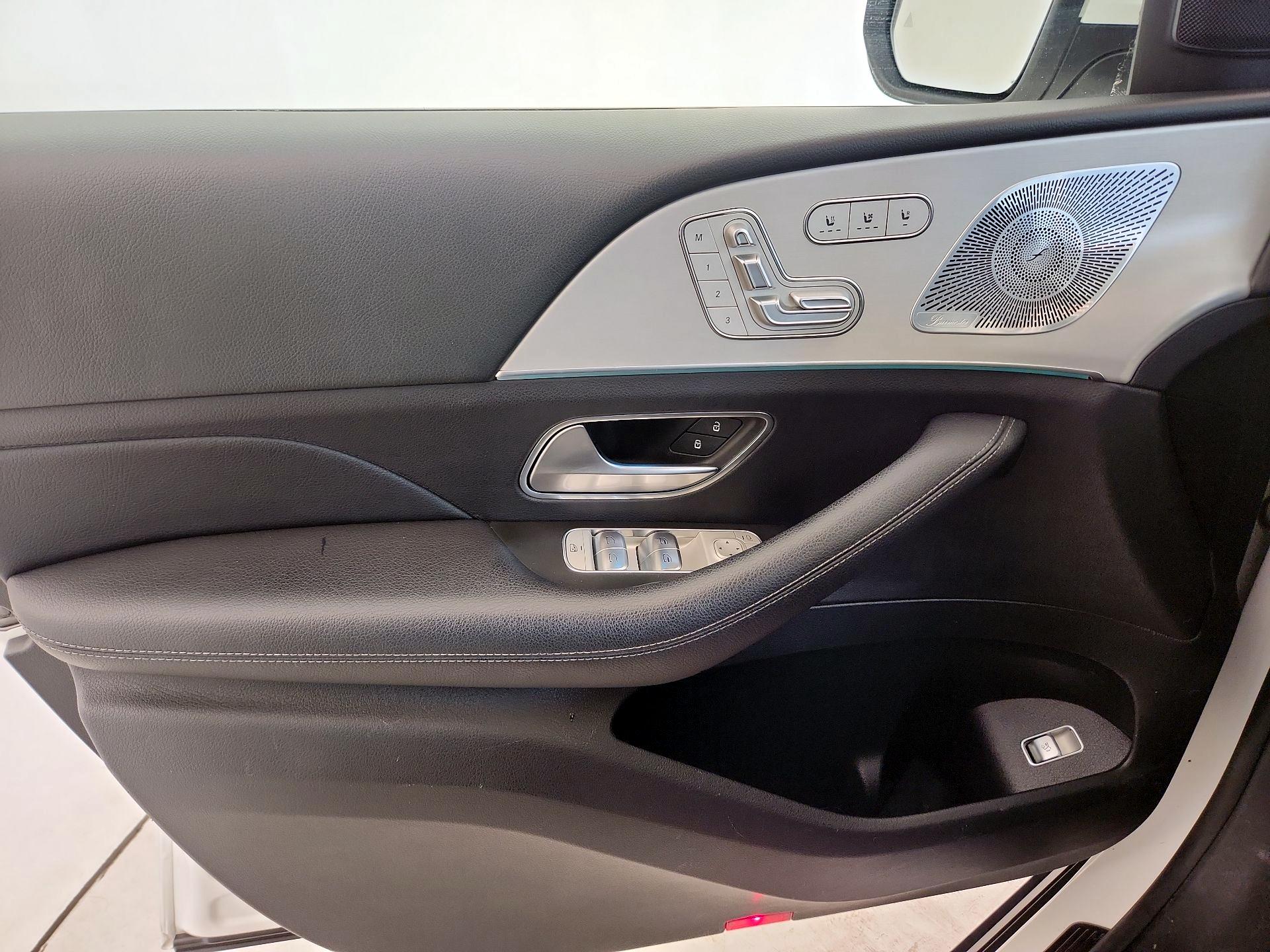 Thumbnail: 2020 Mercedes-Benz GLS - 10