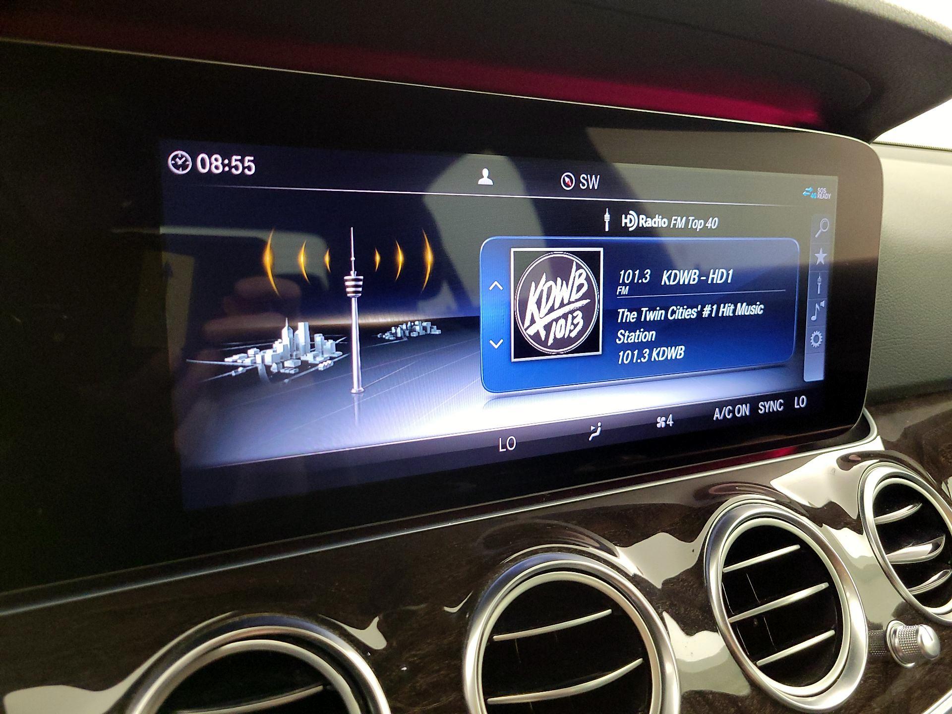 Thumbnail: 2020 Mercedes-Benz E-Class - 16