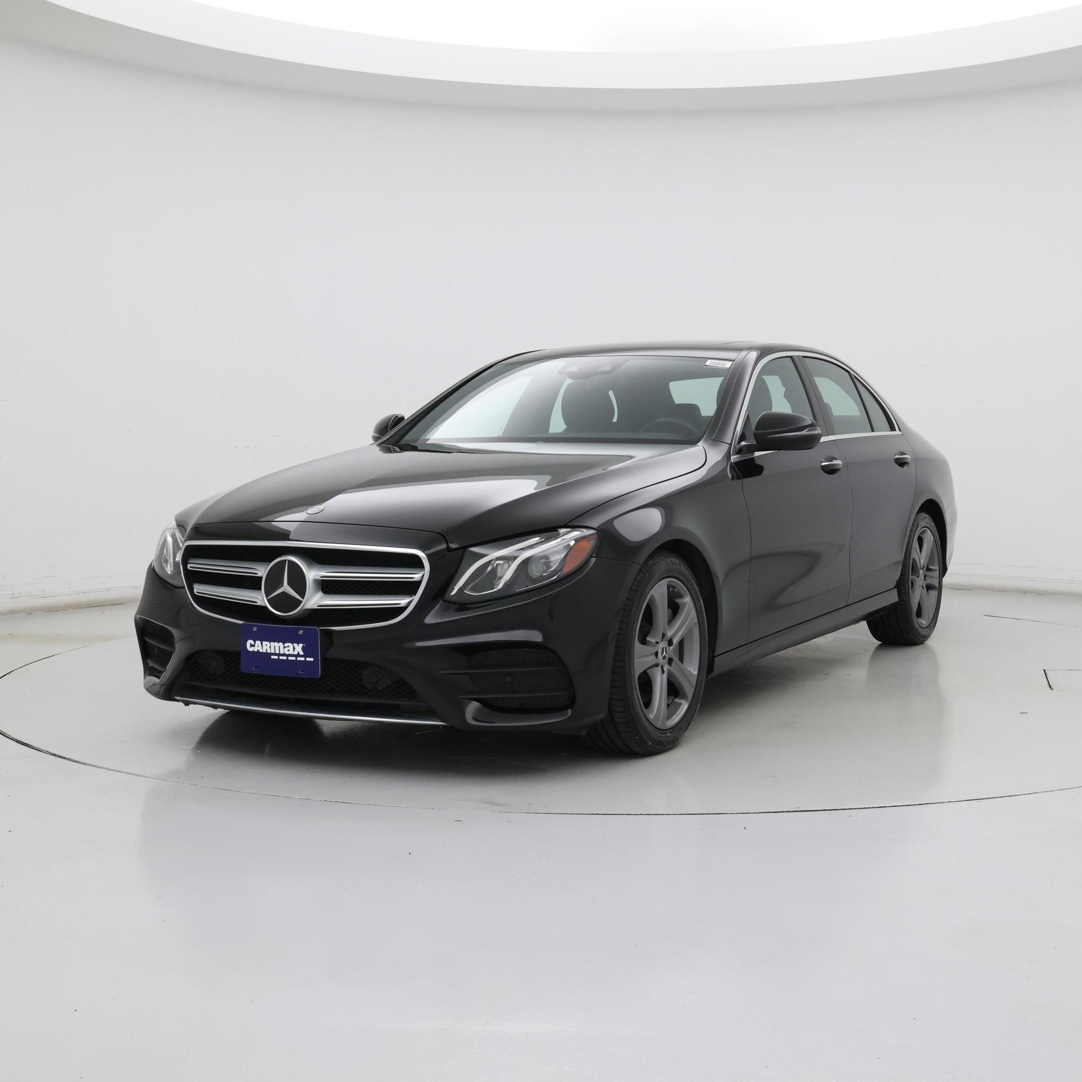 Thumbnail: 2020 Mercedes-Benz E-Class - 4