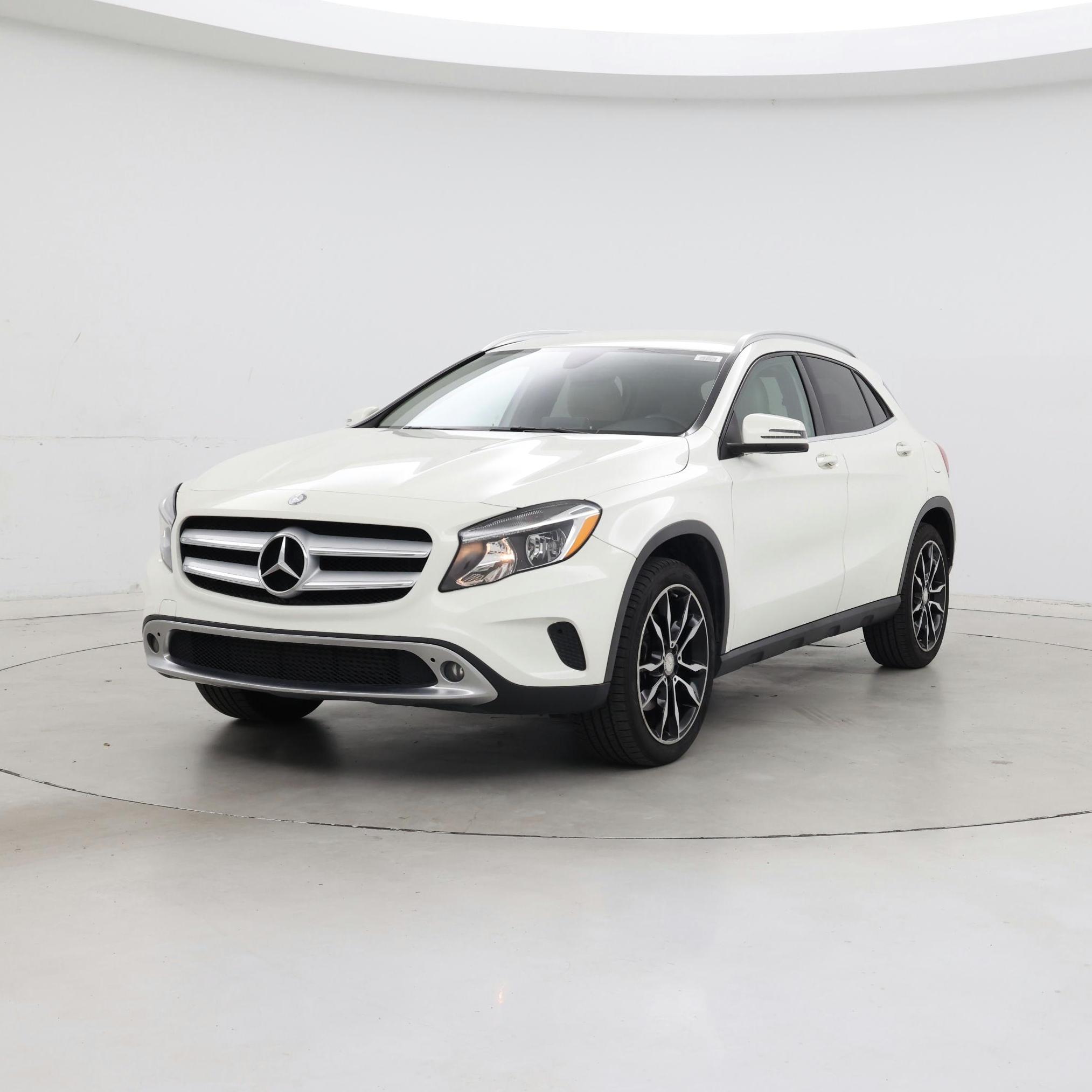 Thumbnail: 2017 Mercedes-Benz GLA - 4