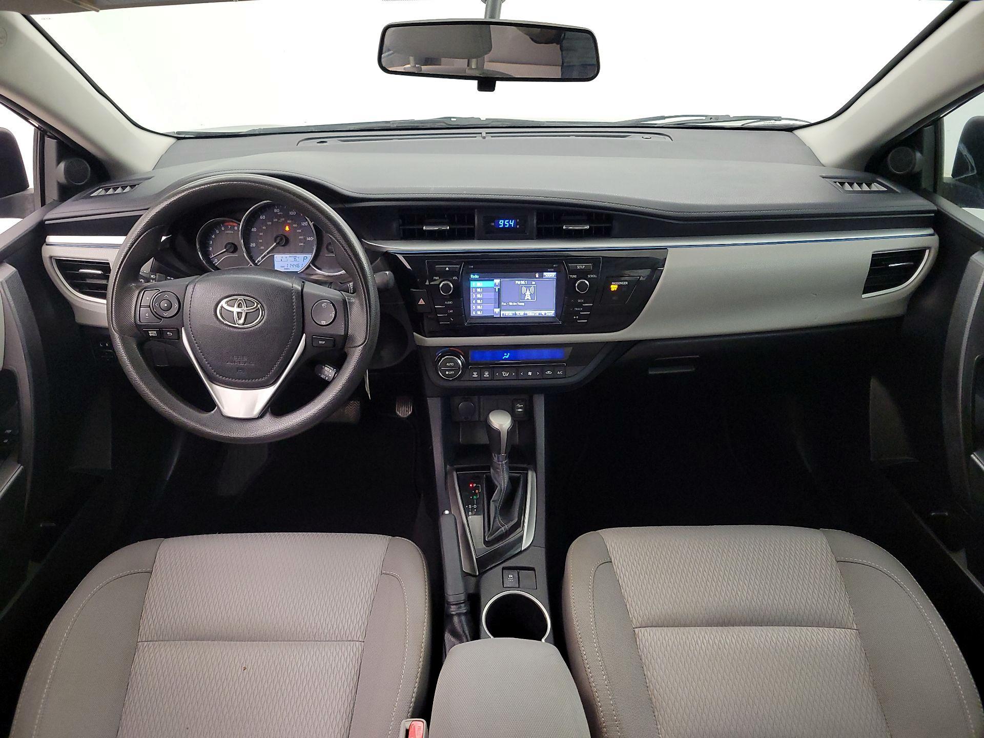 Thumbnail: 2015 Toyota Corolla - 9