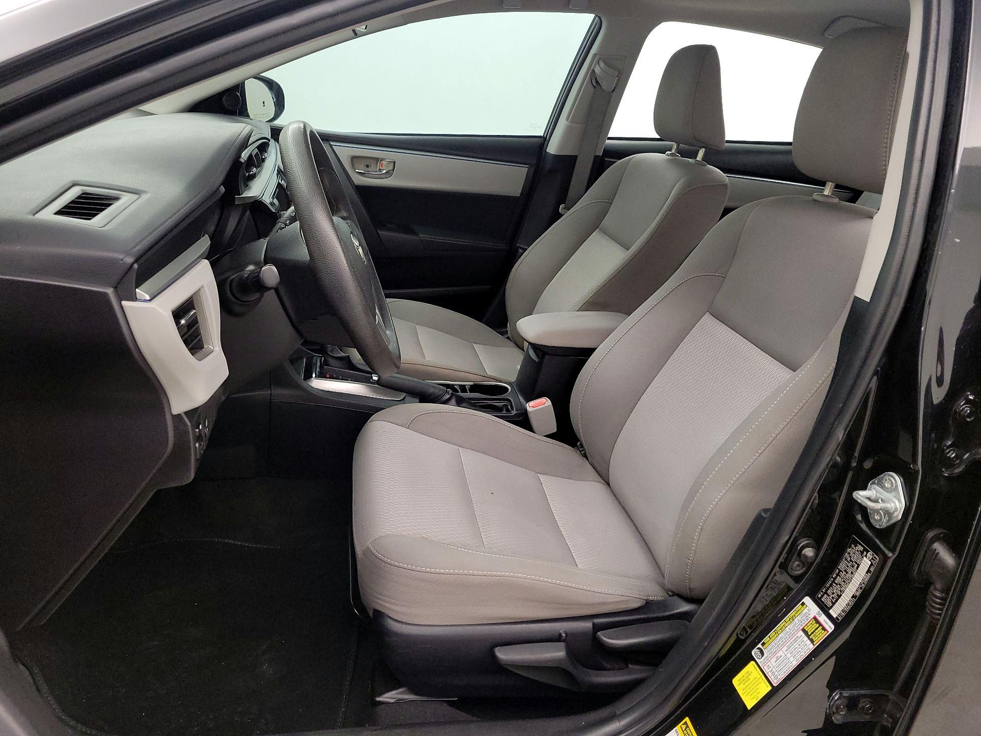 Thumbnail: 2015 Toyota Corolla - 11