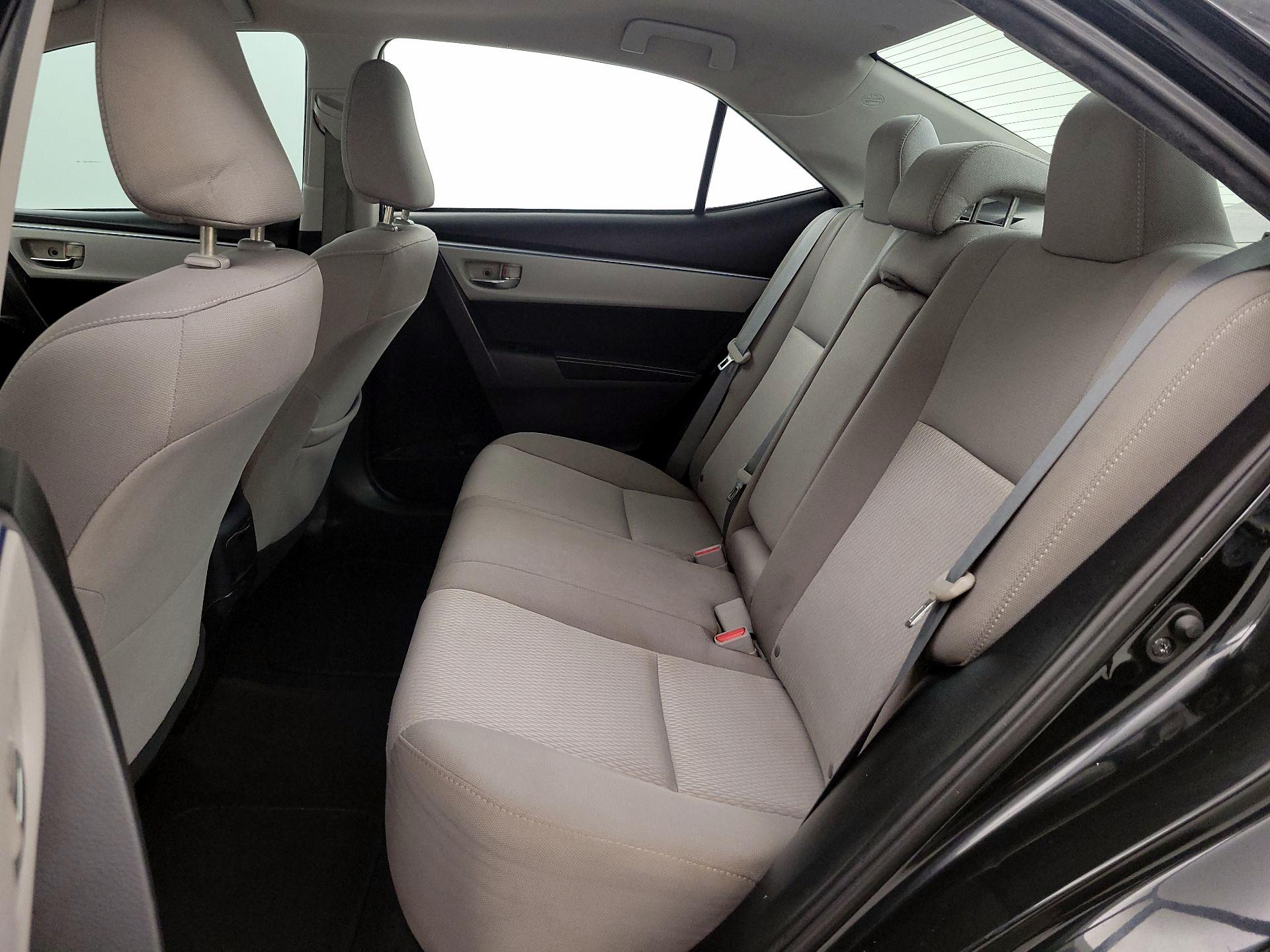 Thumbnail: 2015 Toyota Corolla - 19