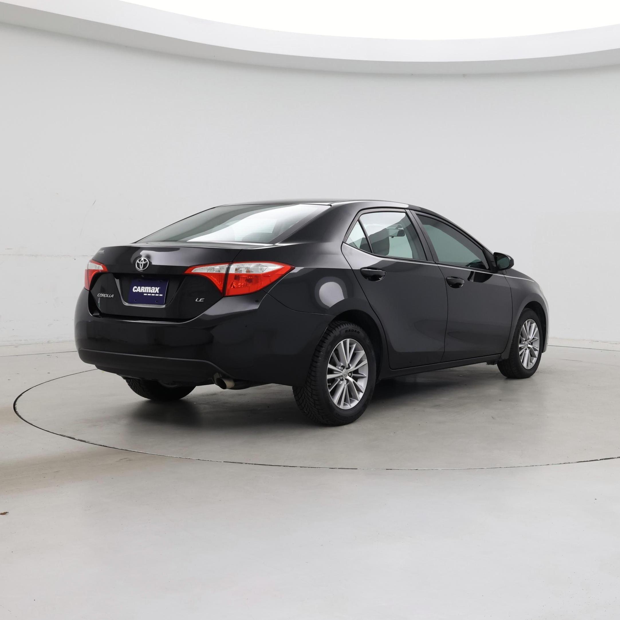 Thumbnail: 2015 Toyota Corolla - 8