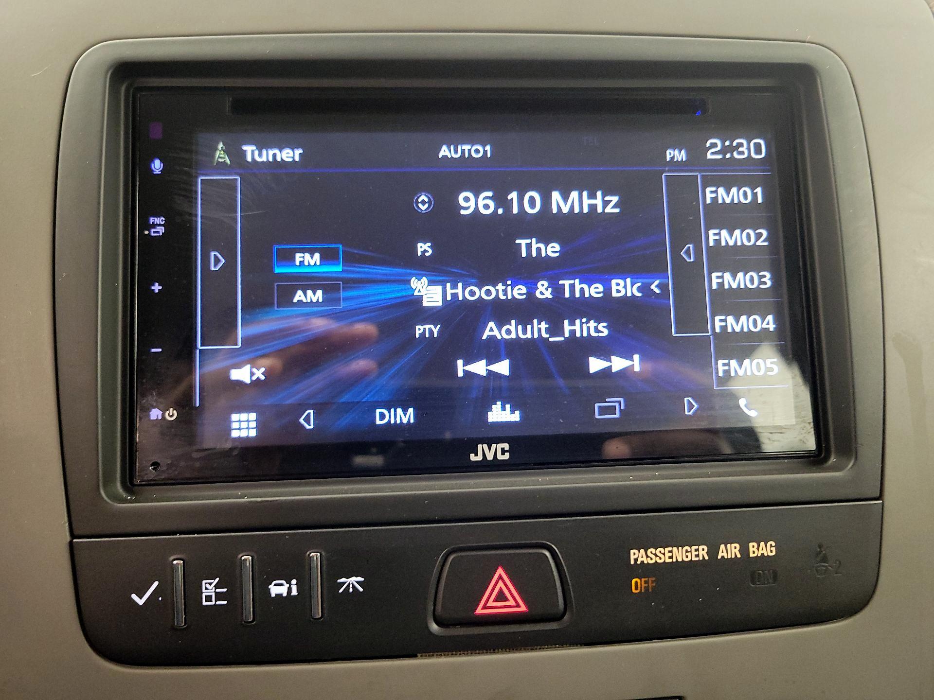 Thumbnail: 2017 Chevrolet Traverse - 15