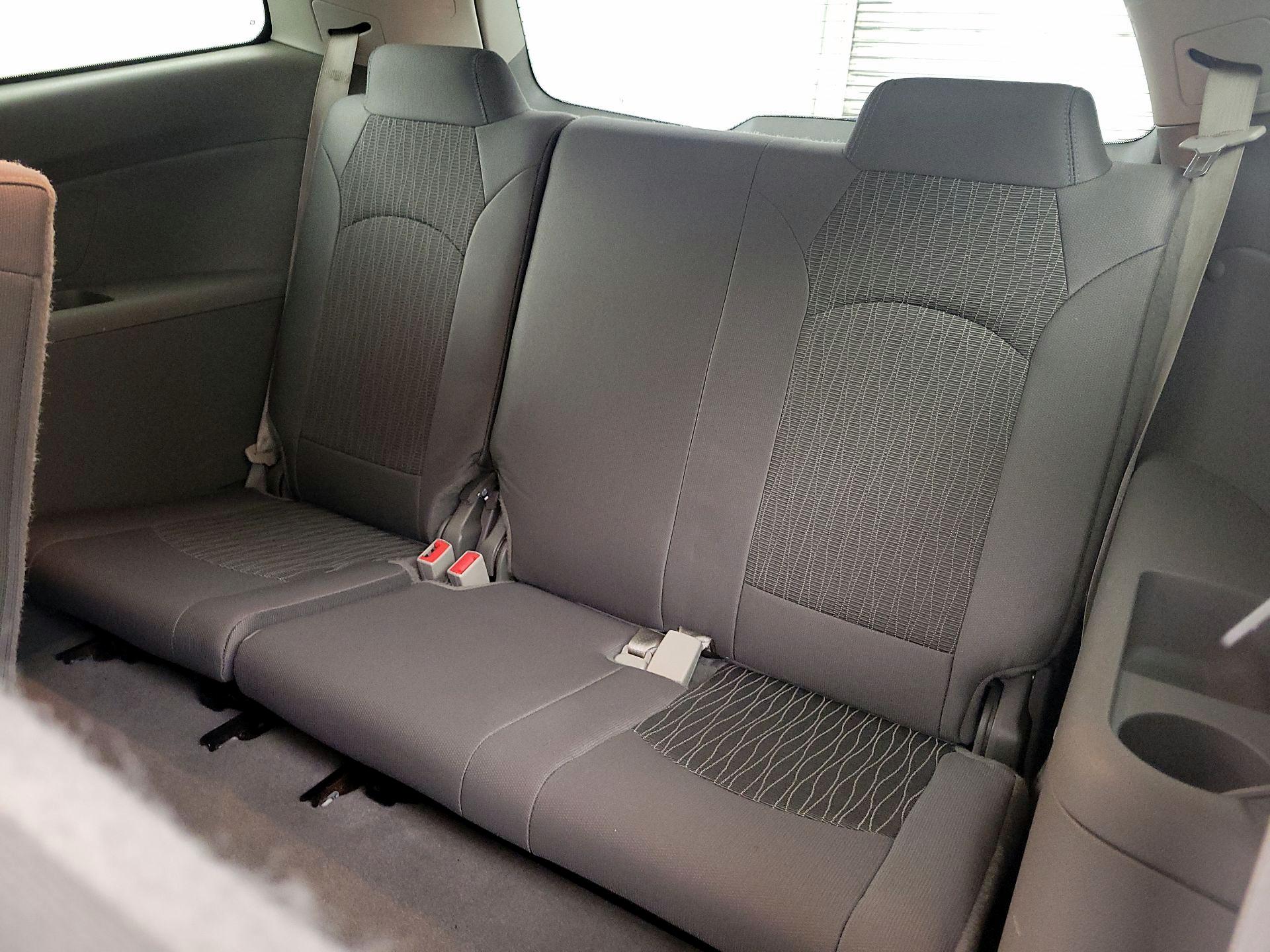 Thumbnail: 2017 Chevrolet Traverse - 20