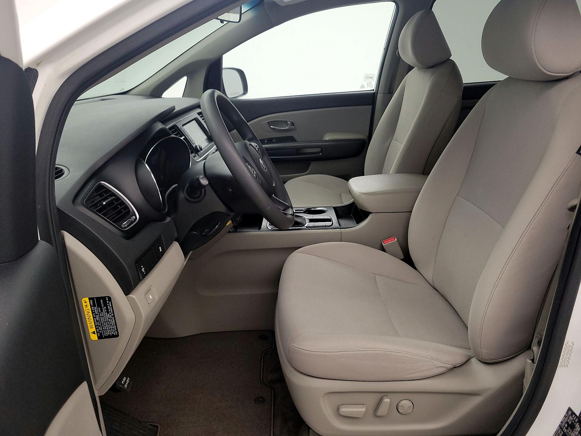 Thumbnail: 2021 Kia Sedona - 11