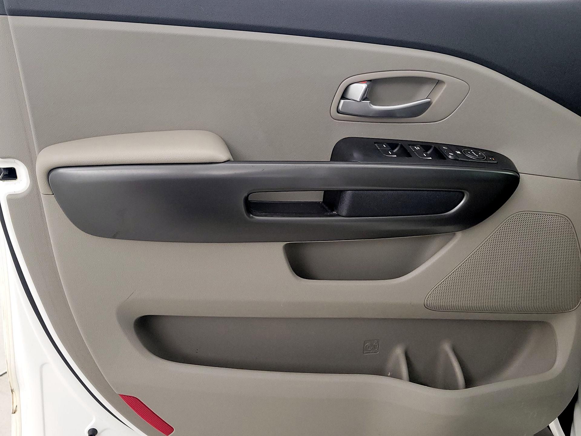 Thumbnail: 2021 Kia Sedona - 12