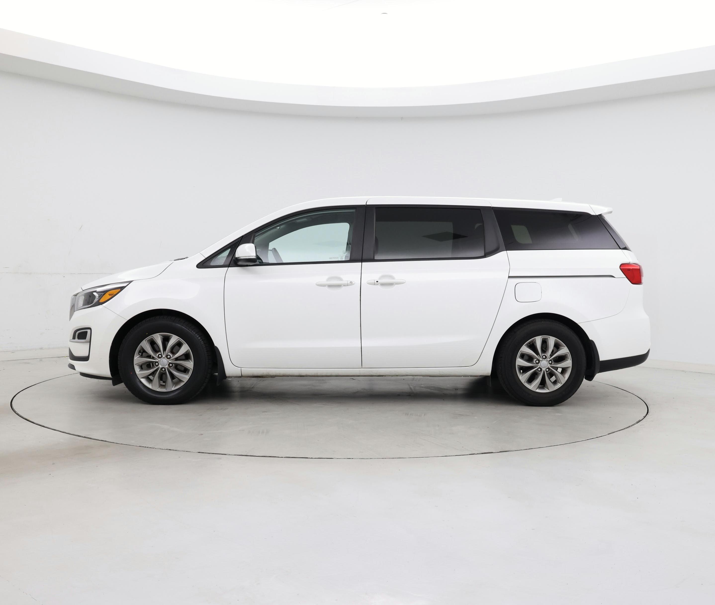 Thumbnail: 2021 Kia Sedona - 3
