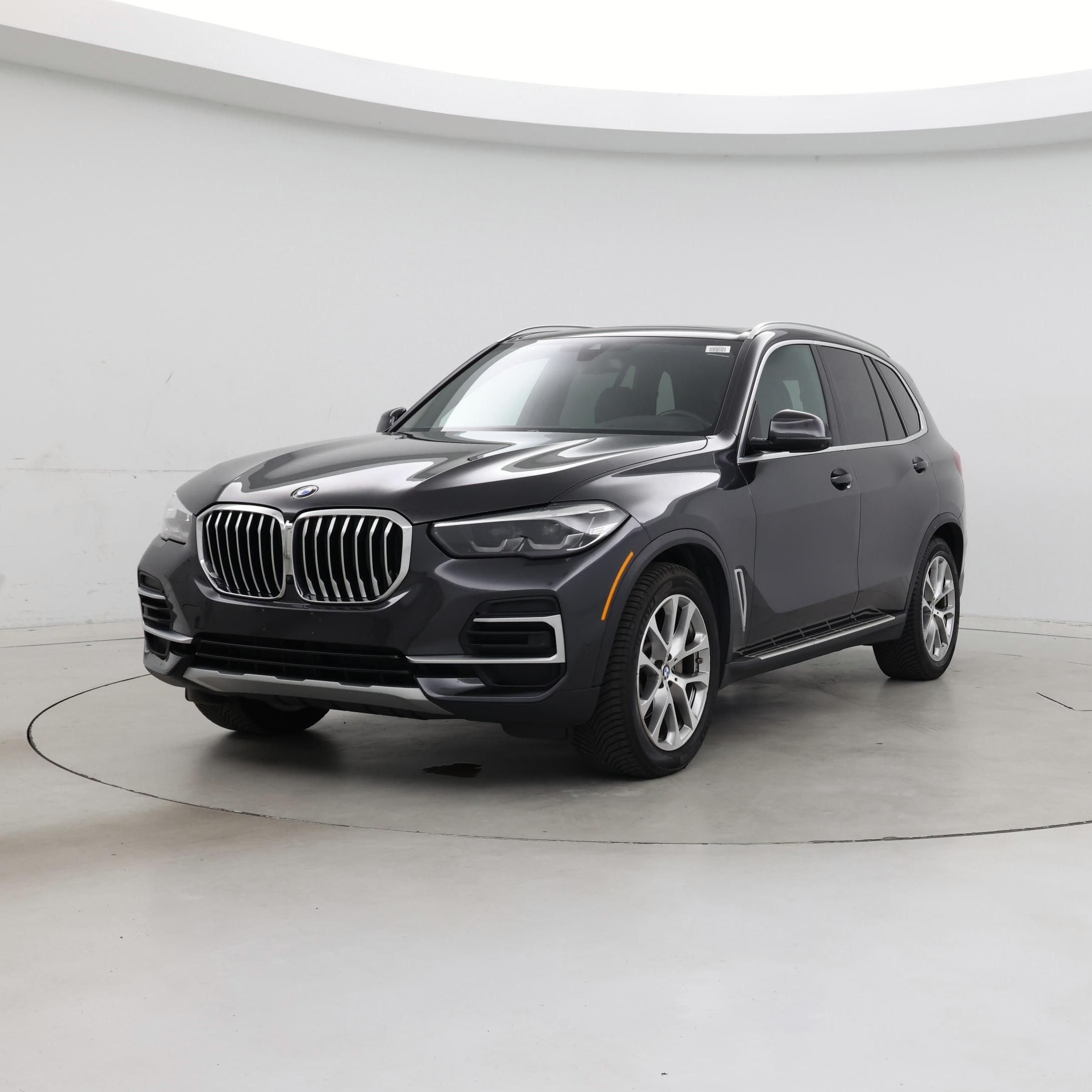 Thumbnail: 2023 BMW X5 - 4