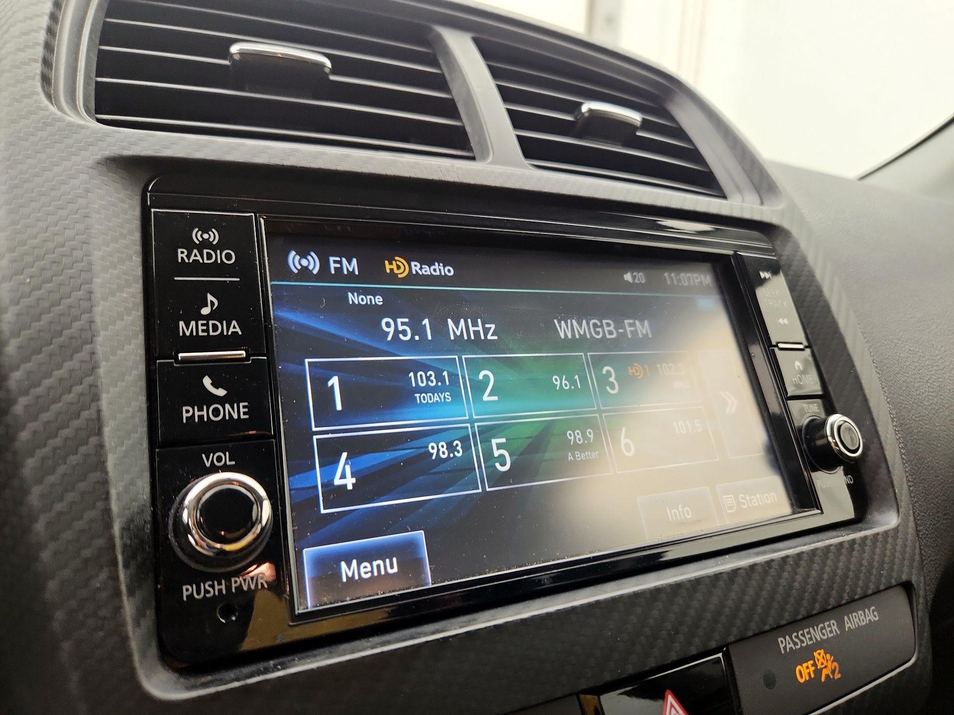 Thumbnail: 2020 Mitsubishi Outlander Sport - 15