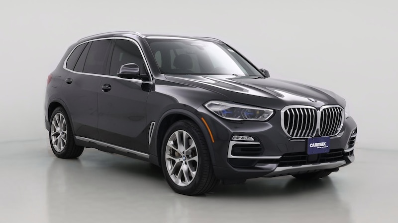 2021 BMW X5 xDrive45e Hero Image