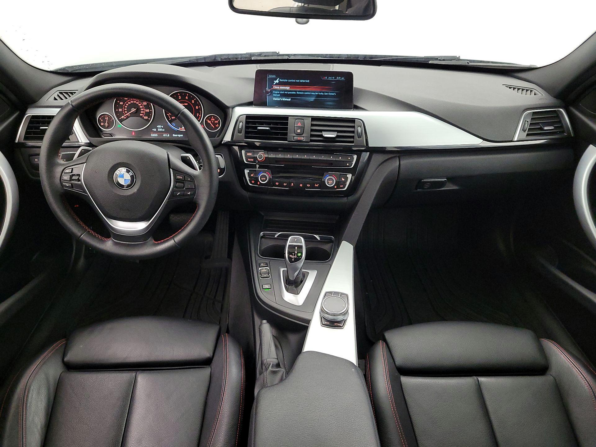 Thumbnail: 2017 BMW 3 Series - 9